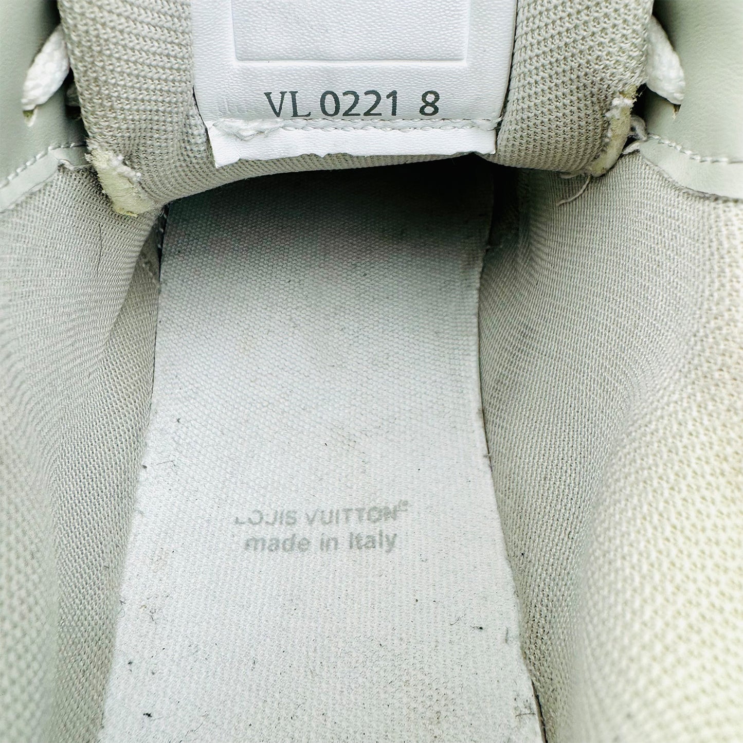 Louis Vuitton Trainer White Sneaker (Size 42.5) - VL 0221
