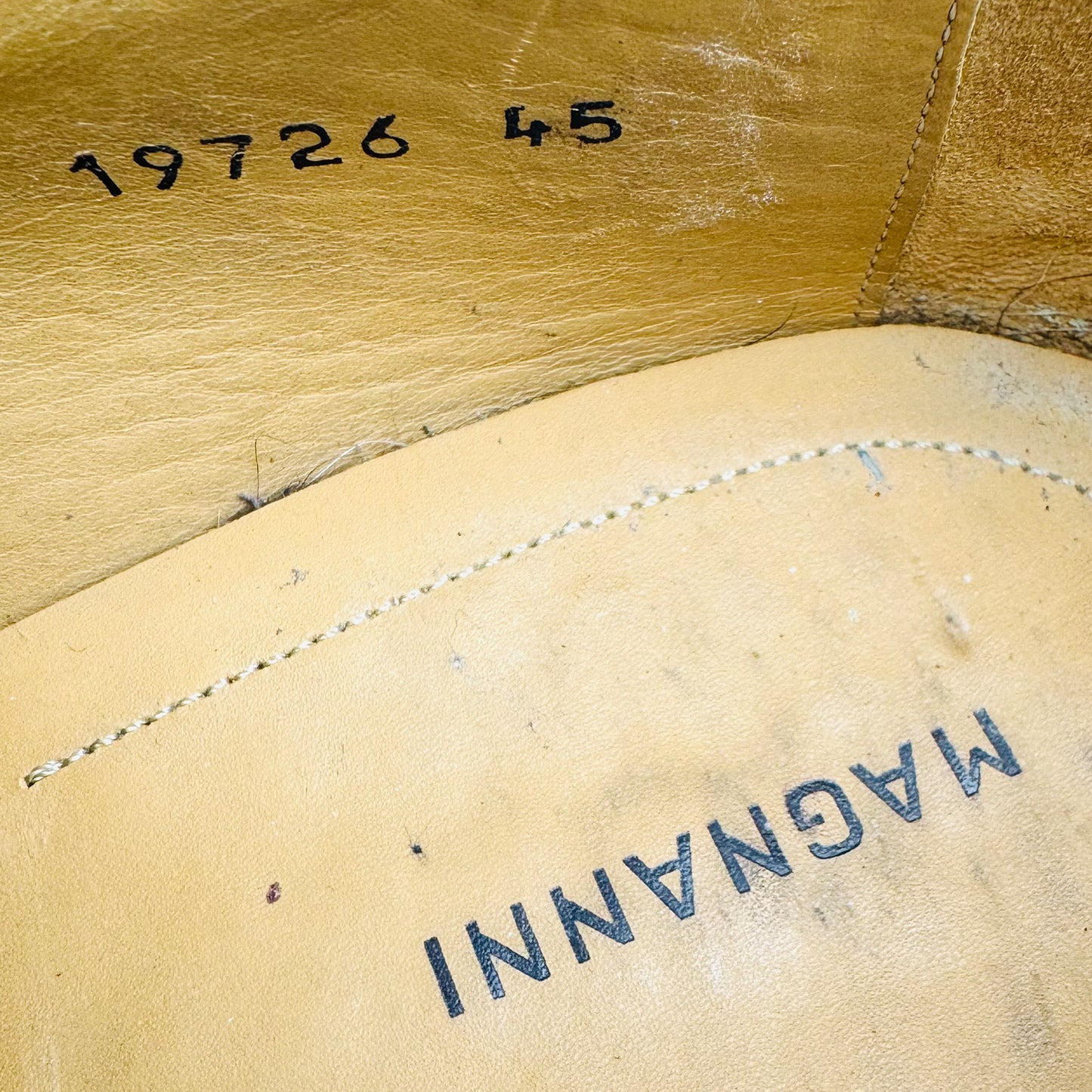 Magnanni Men's Grey Cap-Toe Suede Oxfords (Size 45/45.5)