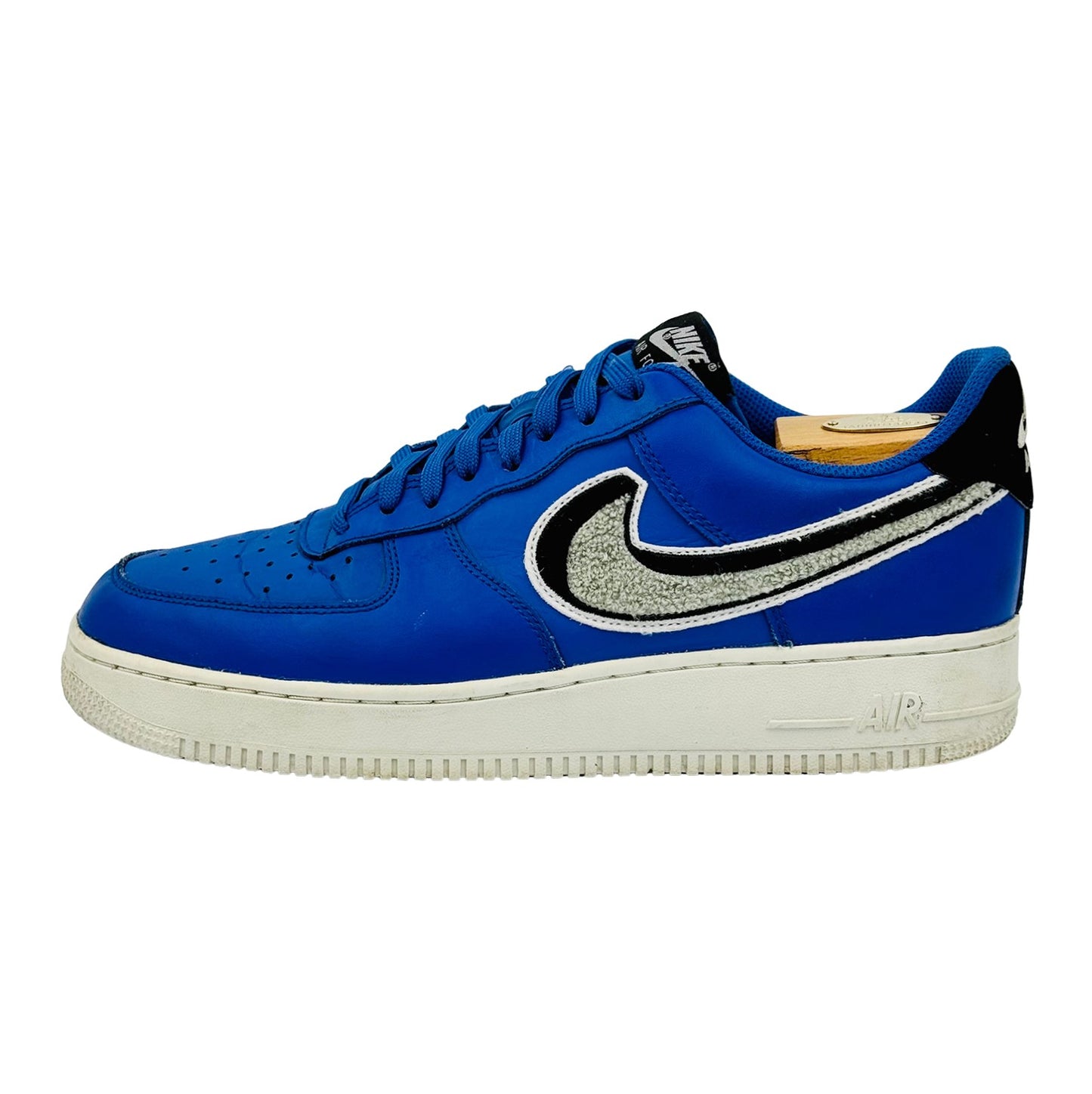 Nike Air Force 1 ’07 LV8 'Chinelle Swoosh' Sneakers (Size 43/43.5) - 823511-409