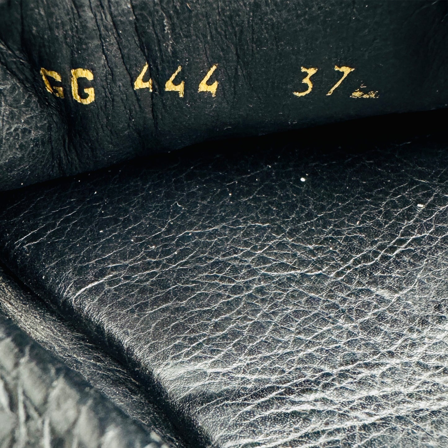 Gucci Croc Embossed Leather Horsebit Loafers (Size 37)