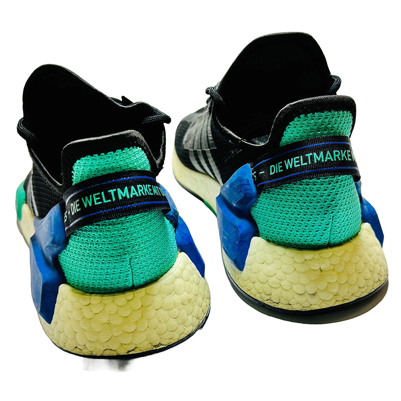 Adidas Men's NMD R1 V2 Shoes (Size 43.5) - FY5922