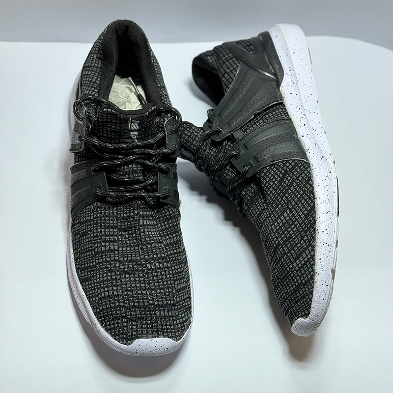 Avia Shoes for Men in Black/White - 0605388321626