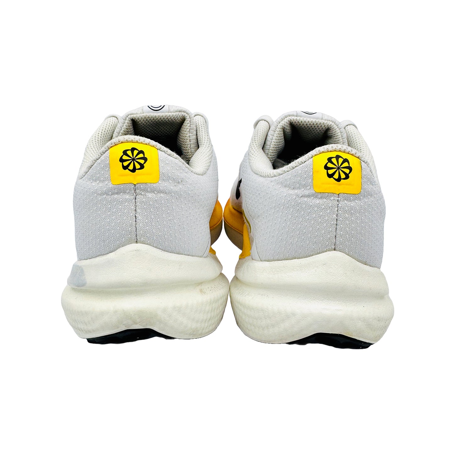 Back Side image of Nike Unisex Air Zoom Winflo 10 Sneakers (Size 40) - DV4023-101