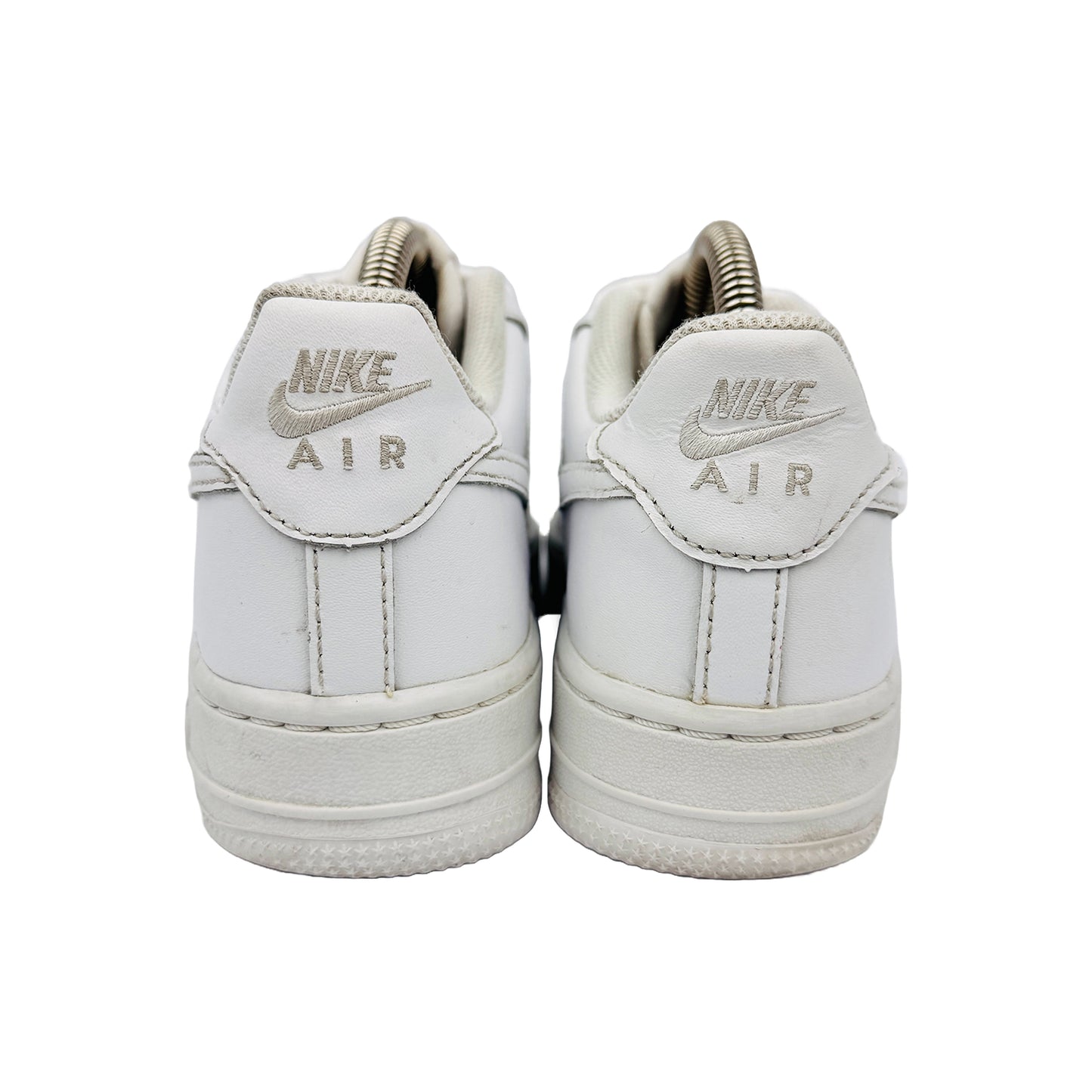 Back Side image of Nike Unisex White Air Force 1 LE Sneakers (Size 36.5) - FV5951-111