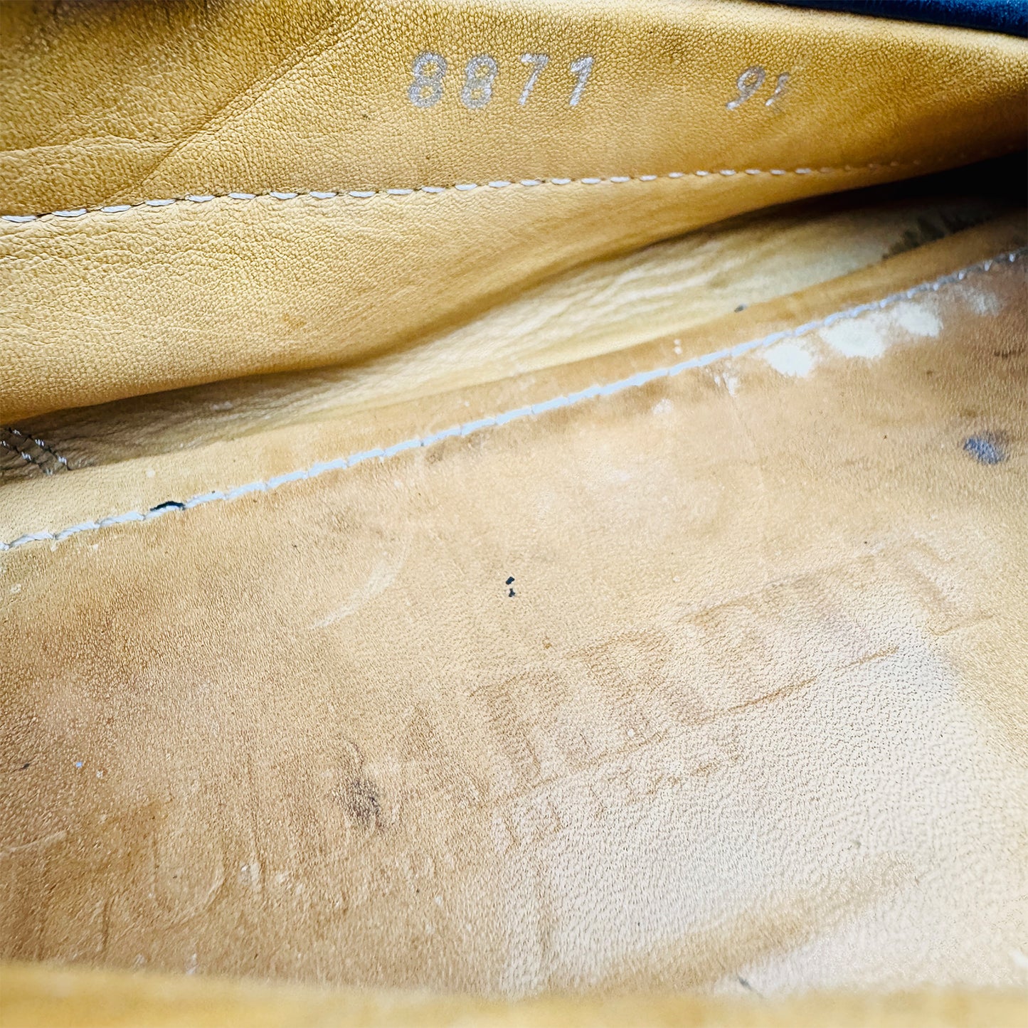 Inside Sole and Size Code Image of Blu Barrett Men's Black Crocodile Leather Loafers (Size 44/44.5)