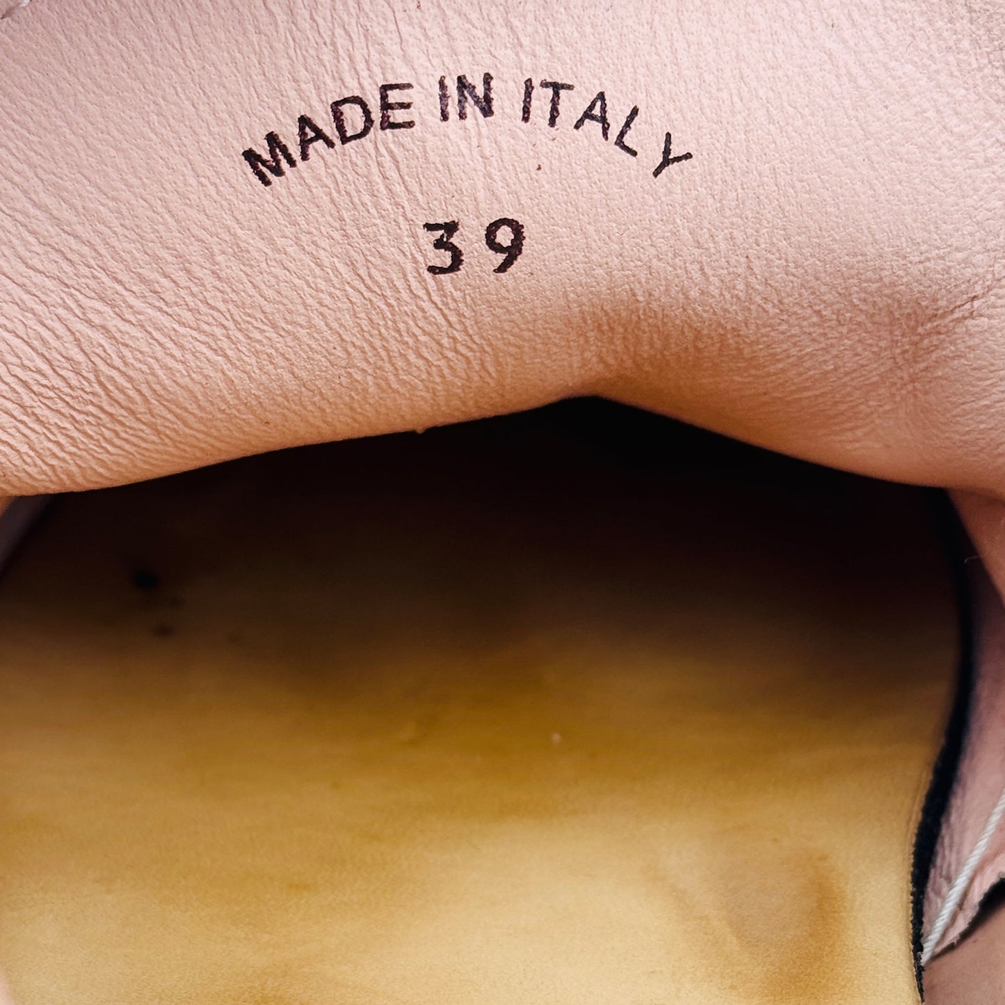 Inside size, made printing image of Loro Piana Women's Summer Walk Charms Pink Loafers (Size 39)