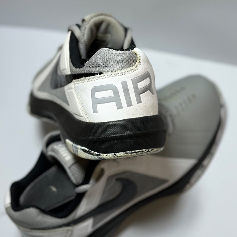 Nike Air Mavin Low Wolf Grey Shoes (Size 40.5) - 719924-005