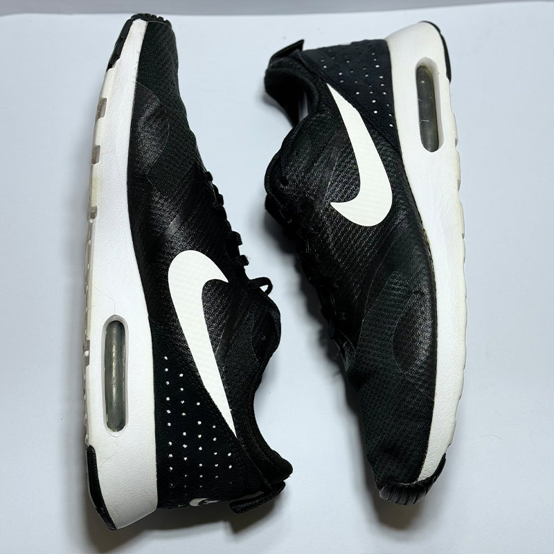 Nike Men's Air Max Tavas Shoes (Size 45) - 705149-009
