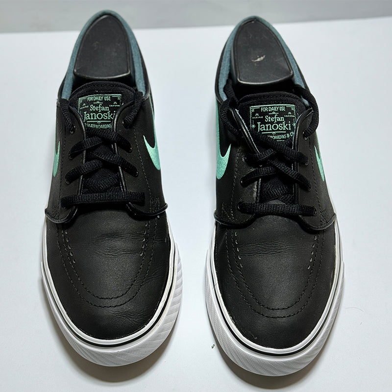 Nike Stefan Janoski Sneaker Shoes in Black (Size 41)