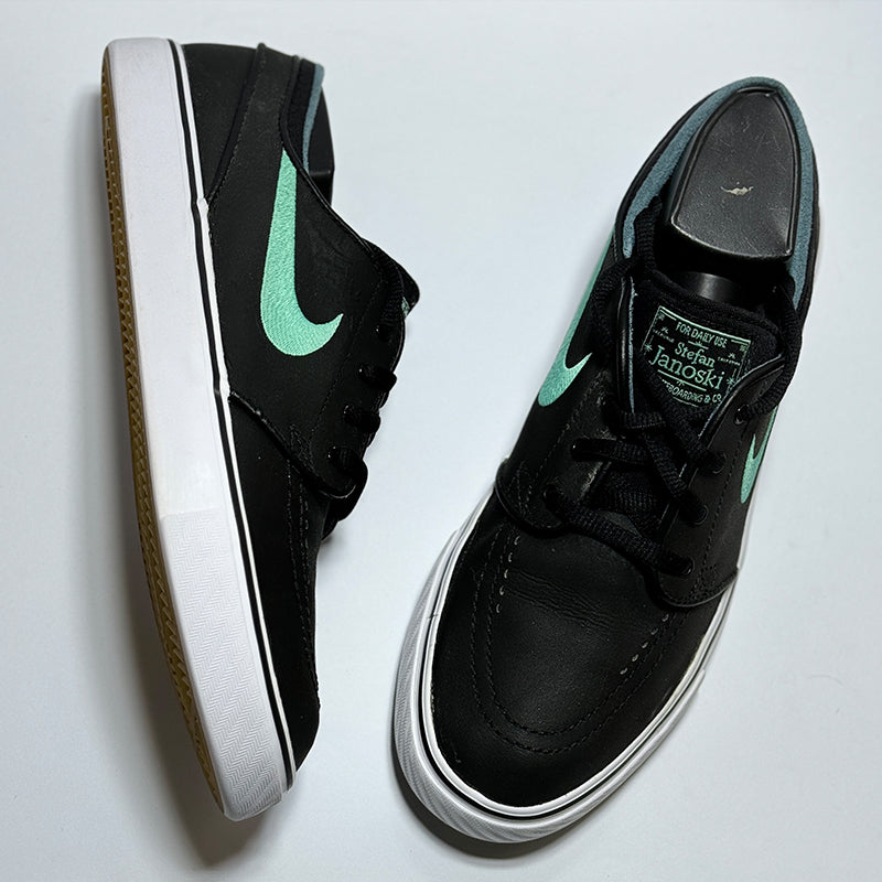 Nike Stefan Janoski Sneaker Shoes in Black (Size 41)