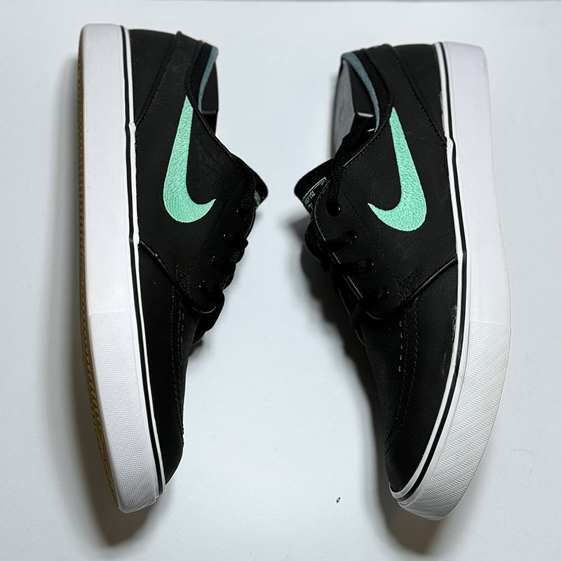 Nike Stefan Janoski Sneaker Shoes in Black (Size 41)