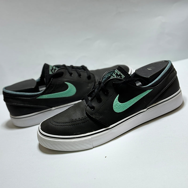 Nike Stefan Janoski Sneaker Shoes in Black (Size 41)