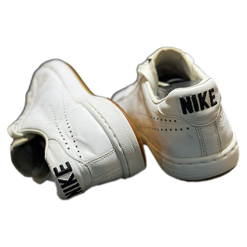 Nike Women's Classic Ultra Shoes - 725111-102