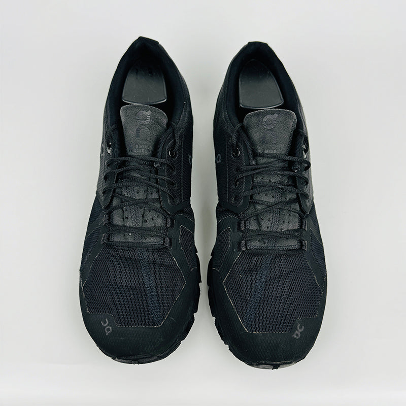 On Cloud Men's All Black Running Shoes
