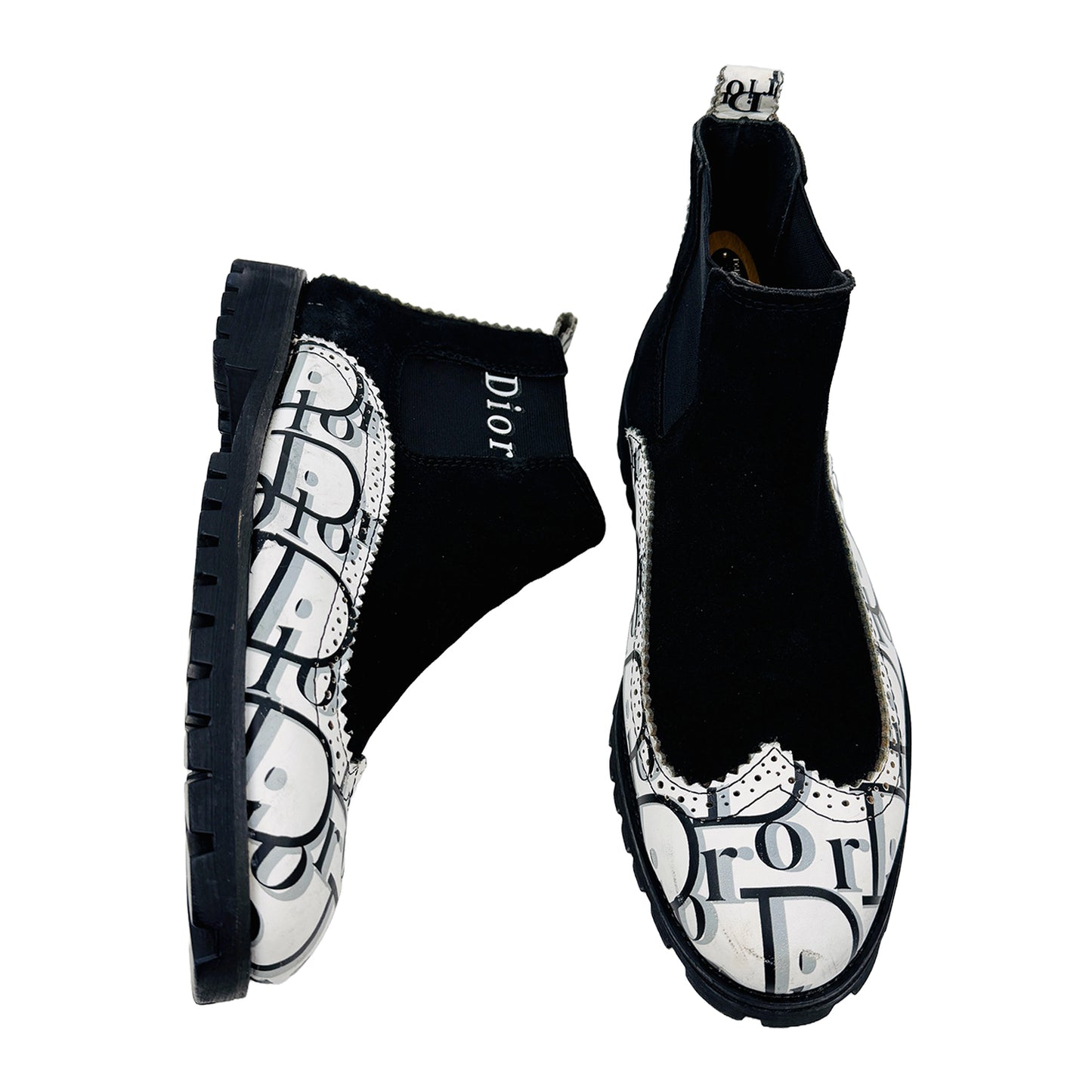 One Front One Cross image of Dior Men's Black And White Oblique Chelsea Boots (Size 43)