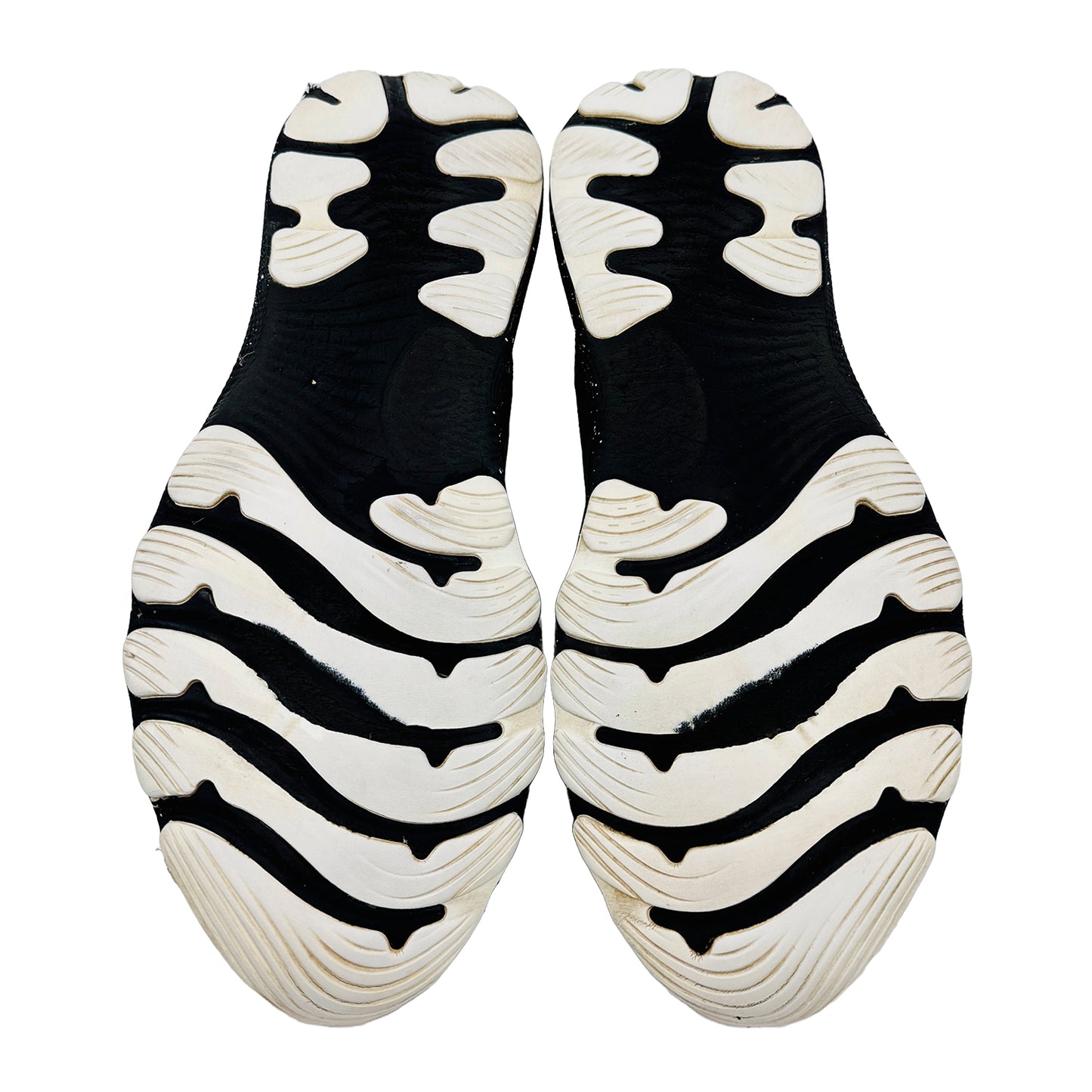 Outsole Image of Asics Gel Nimbus 24 Lite Show Shoes (Size 46) 1011B544