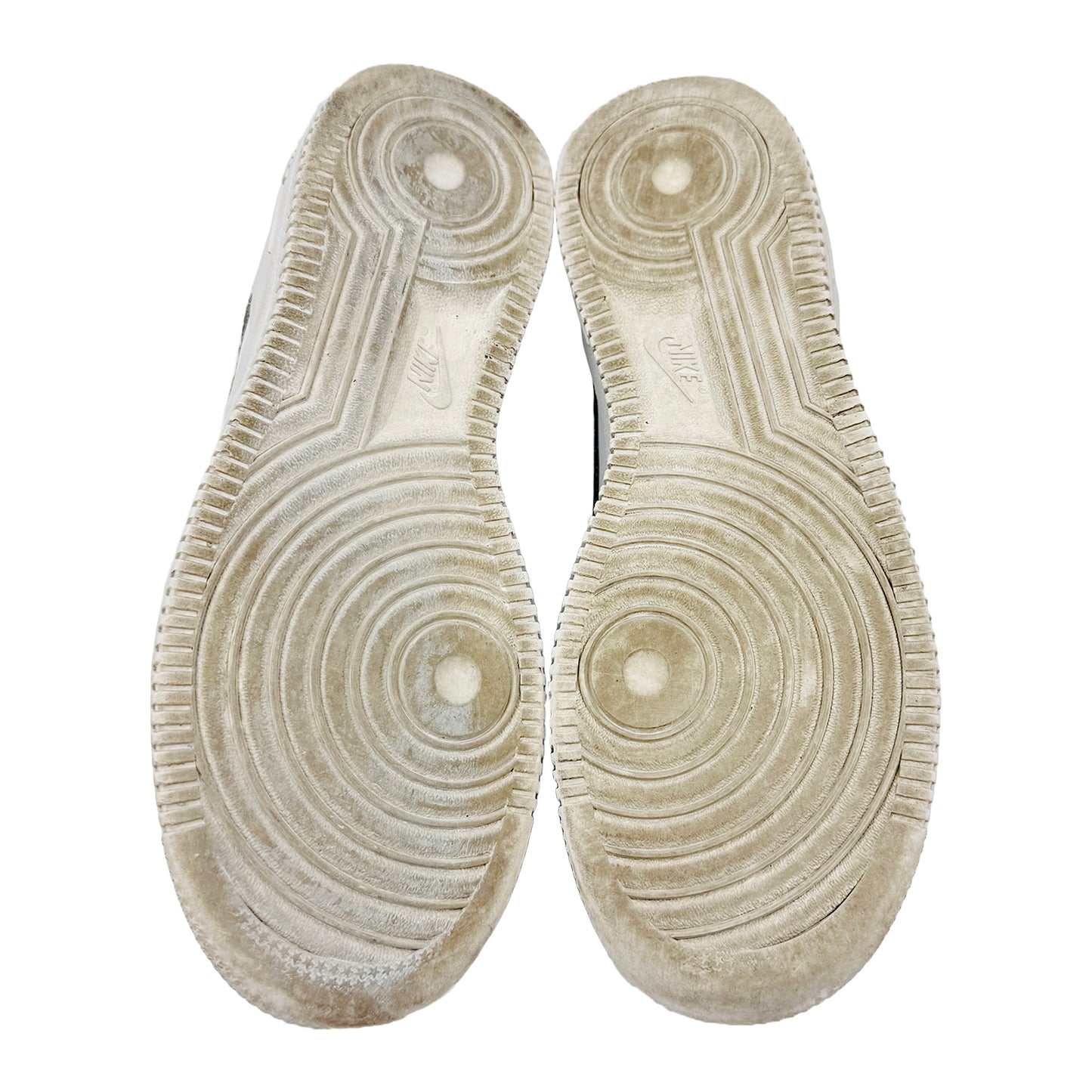 Outsole image of Nike Unisex White Air Force 1 LE Sneakers (Size 36.5) - FV5951-111