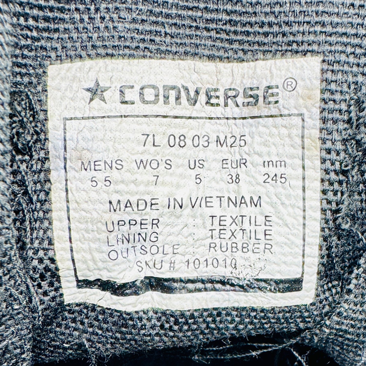 Size Tag Image of Converse Chuck Taylor All Star Canvas Shoes (Size 38) 7l0803M25