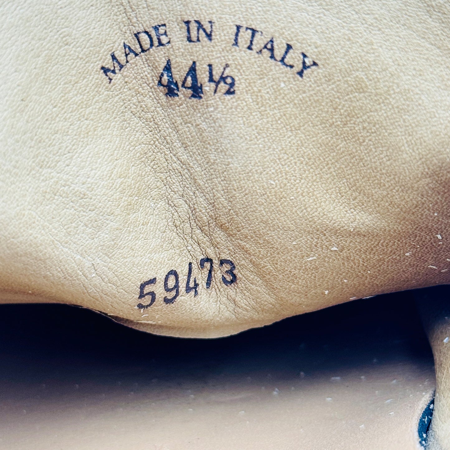 Size and code printing of Loro Piana Summer Walk Brown Loafers (Size 44.5)