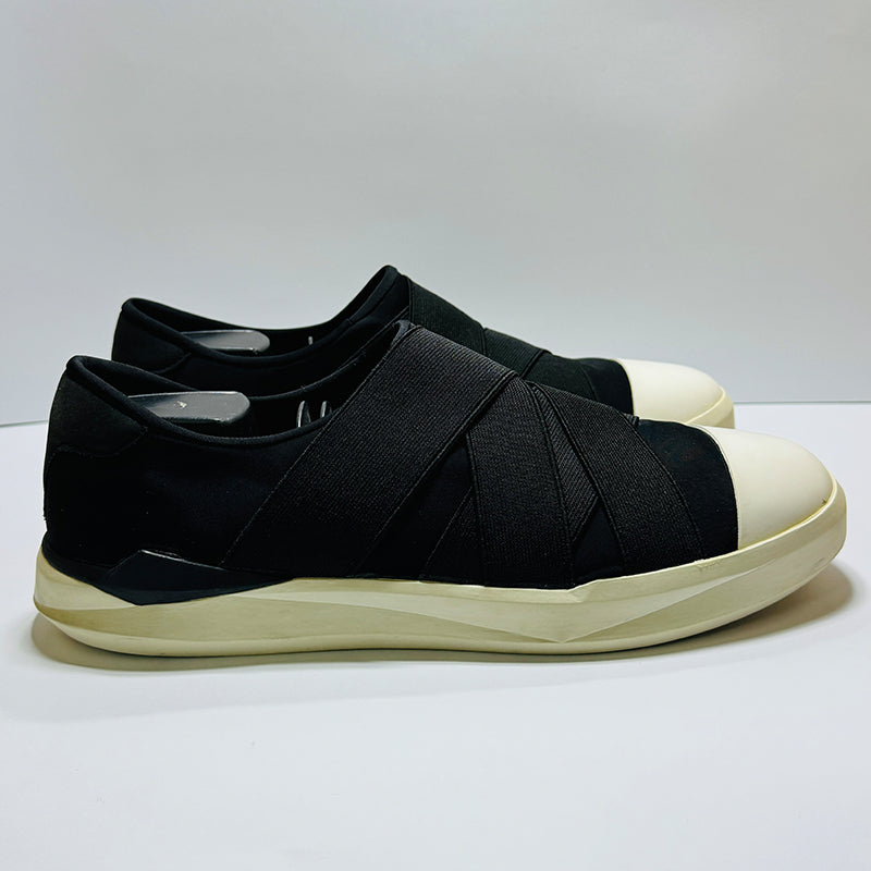 Zara Men's Slip On Black & White Shoes