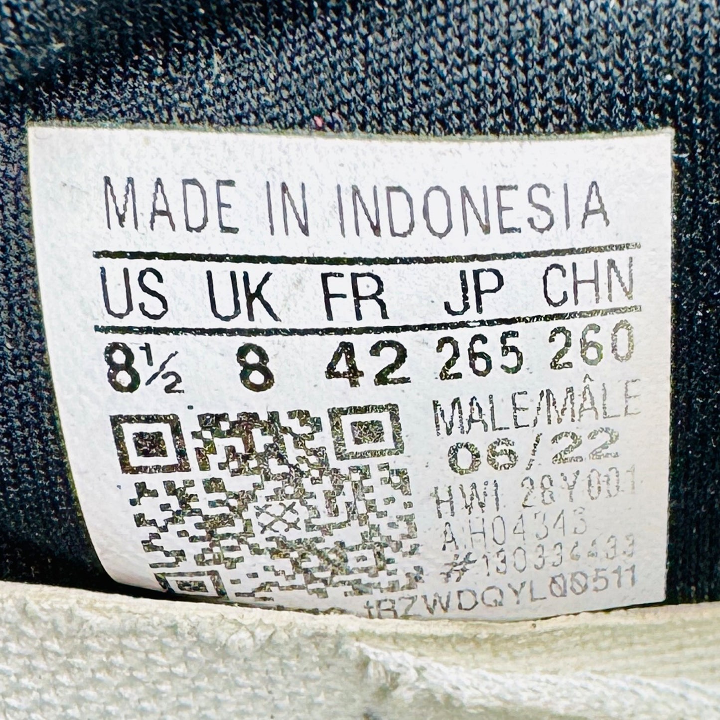 Adidas Men's Lite Racer Adapt 4.0 Shoes (Size 42/42.5) - H04343