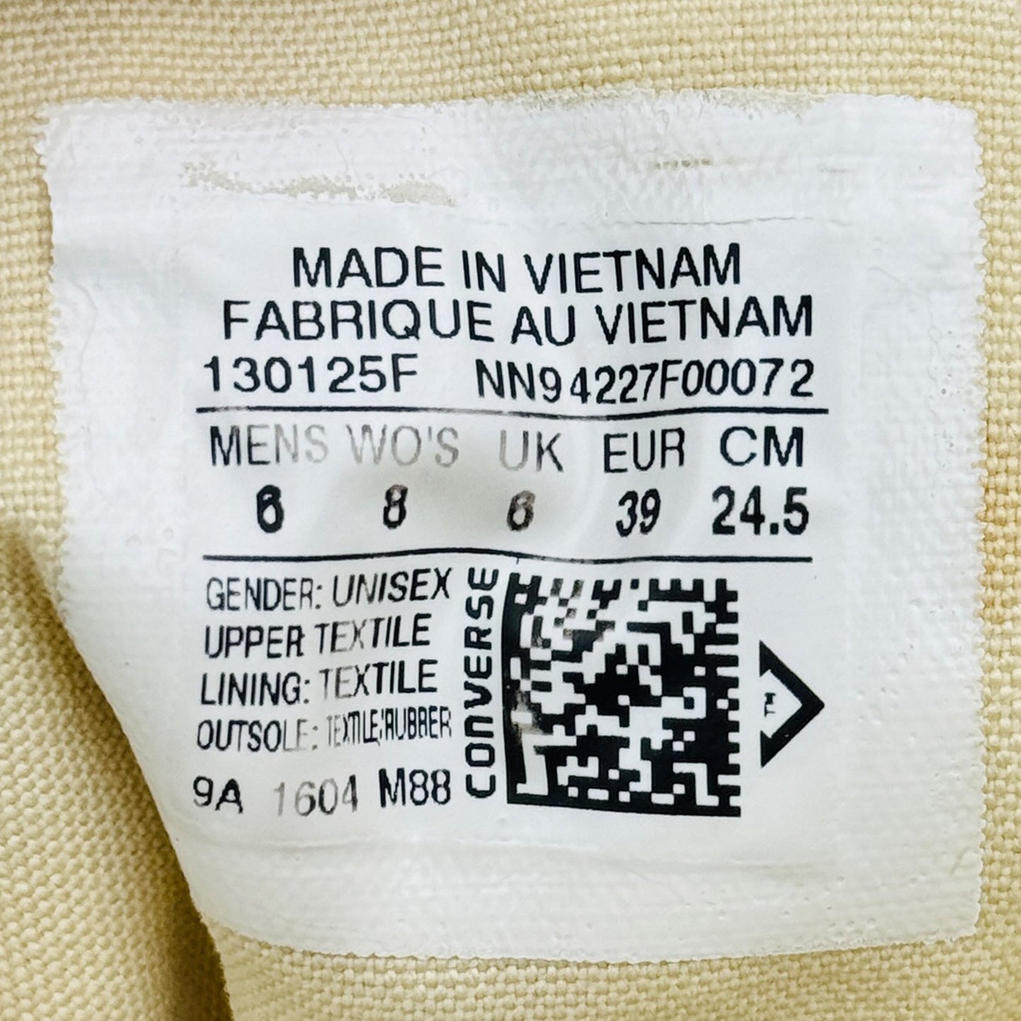 Converse Chuck Taylor All Star Hi Top Shoes (Size 39) - 130125F