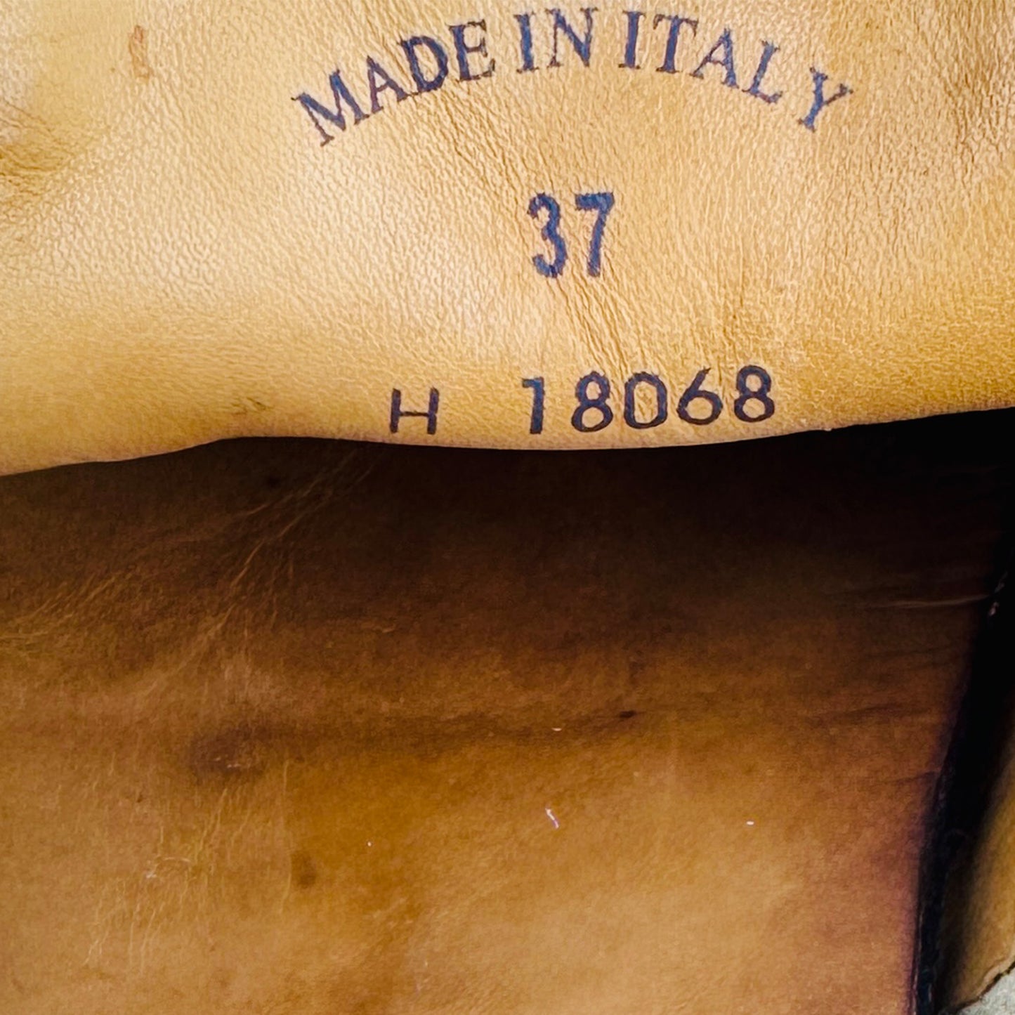 Loro Piana Women's Summer Walk Loafer Shoes (Size 37/37.5)