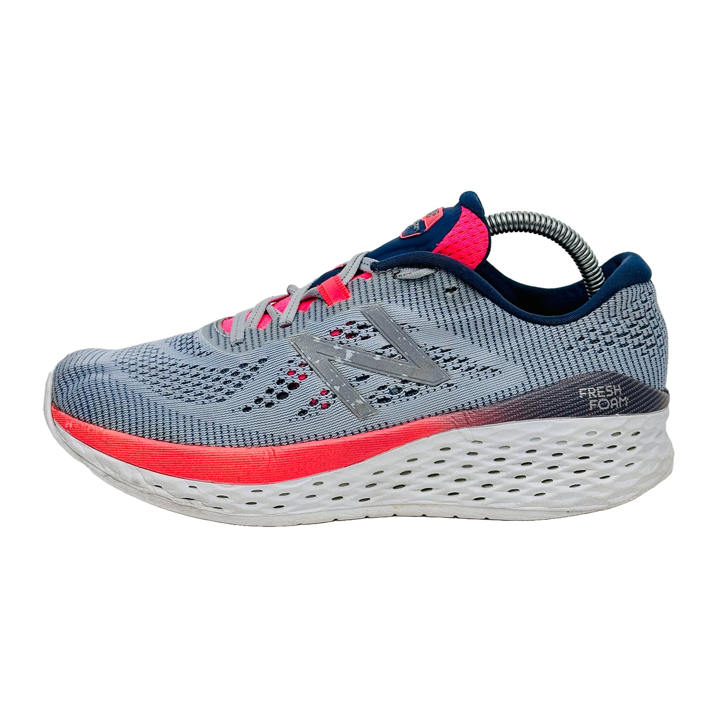 New Balance Fresh Foam More V1 Shoes (Size 41)