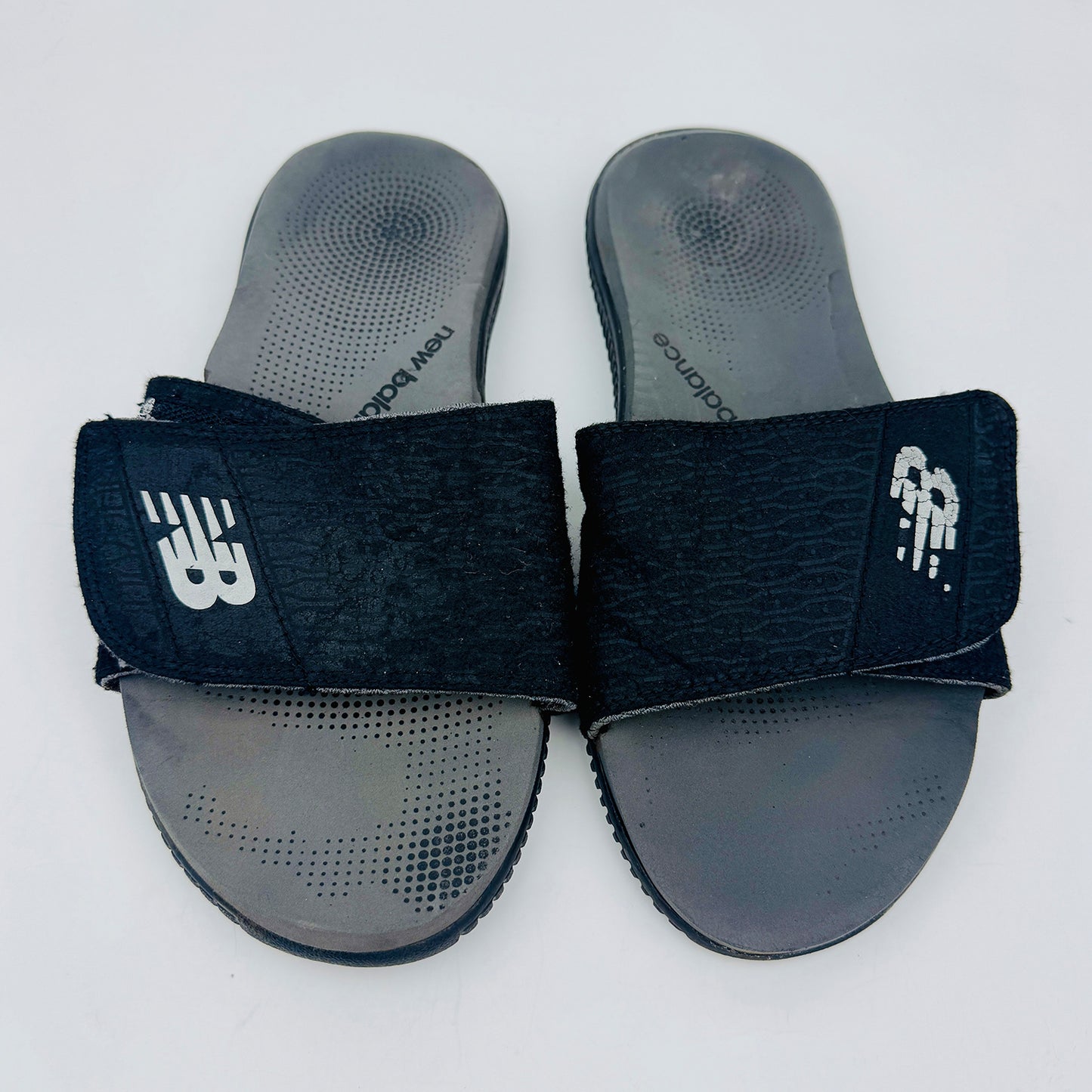New Balance Men's Gray Black Slides (Size 41)