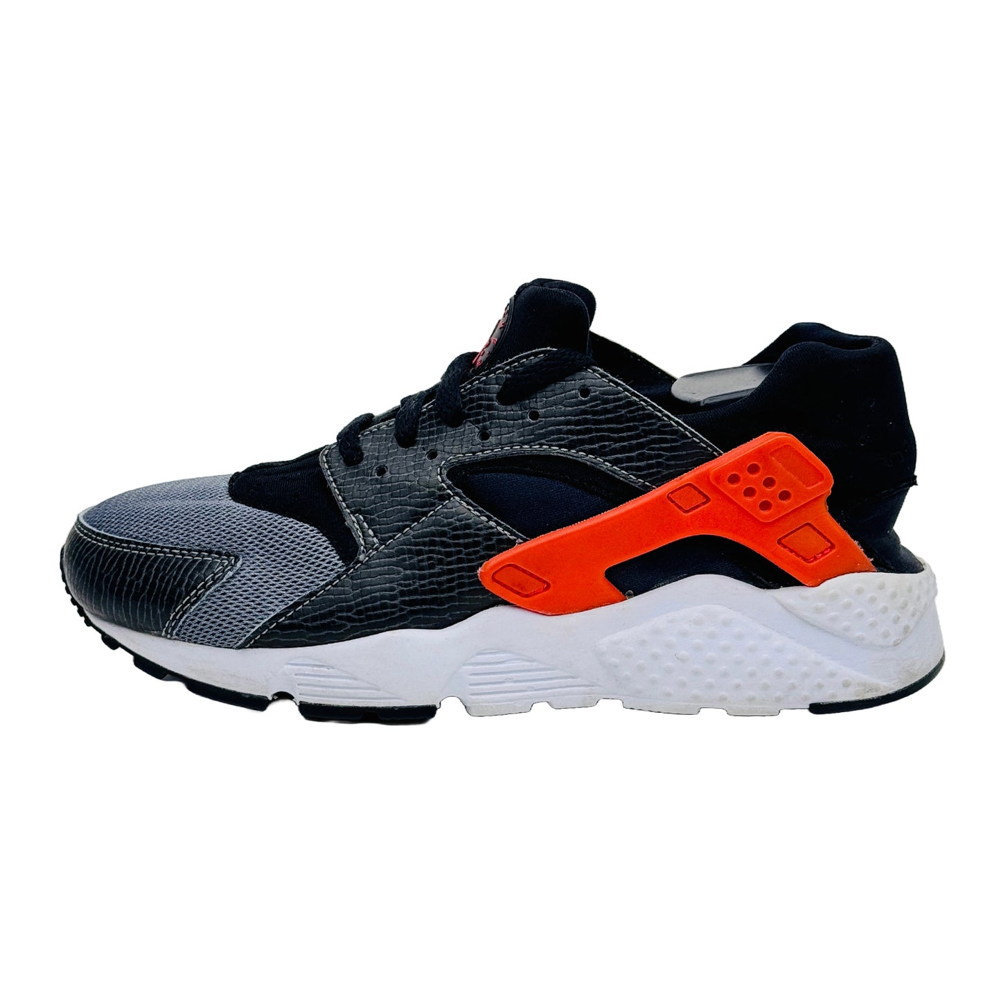 Nike Air Huarache Run Shoes (Size 40) - 654275-010
