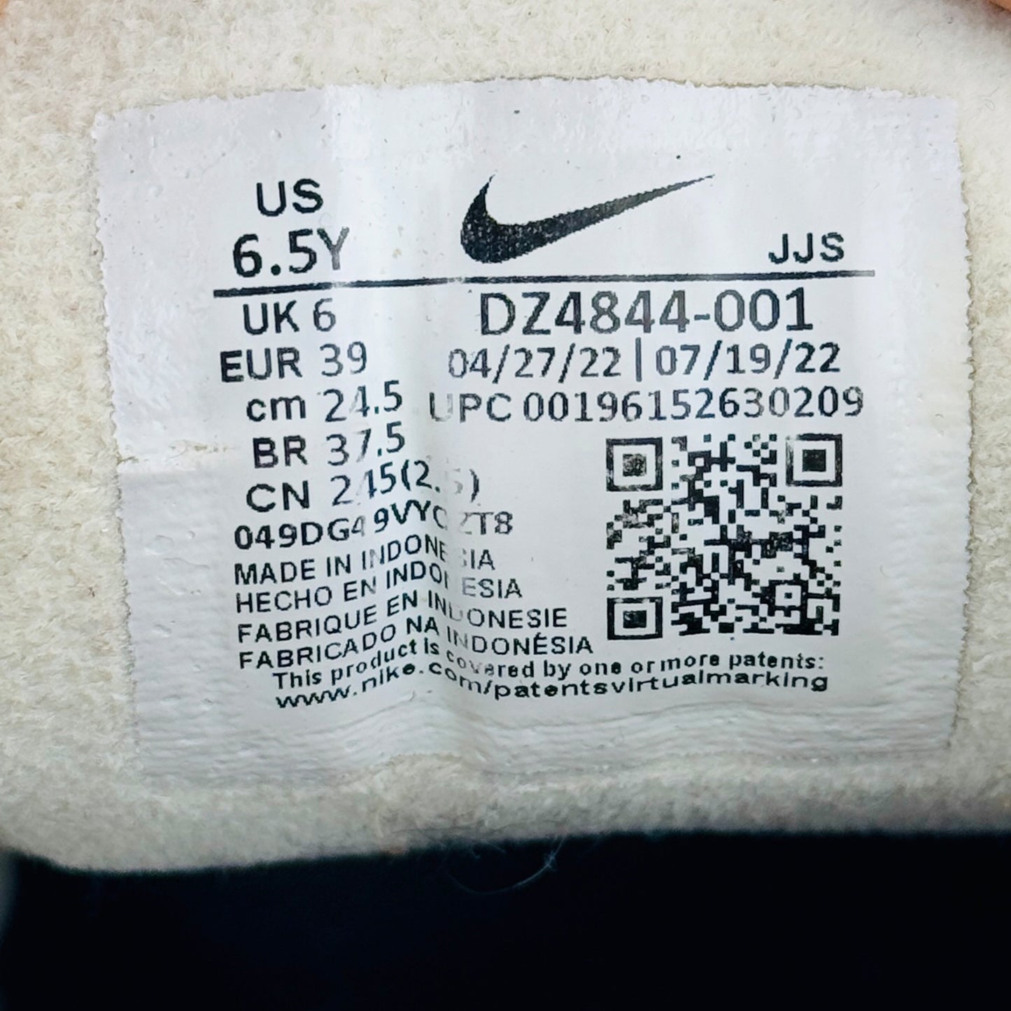 Nike Air Max 90 Sneaker Shoes (Size 39) - DZ4844-001