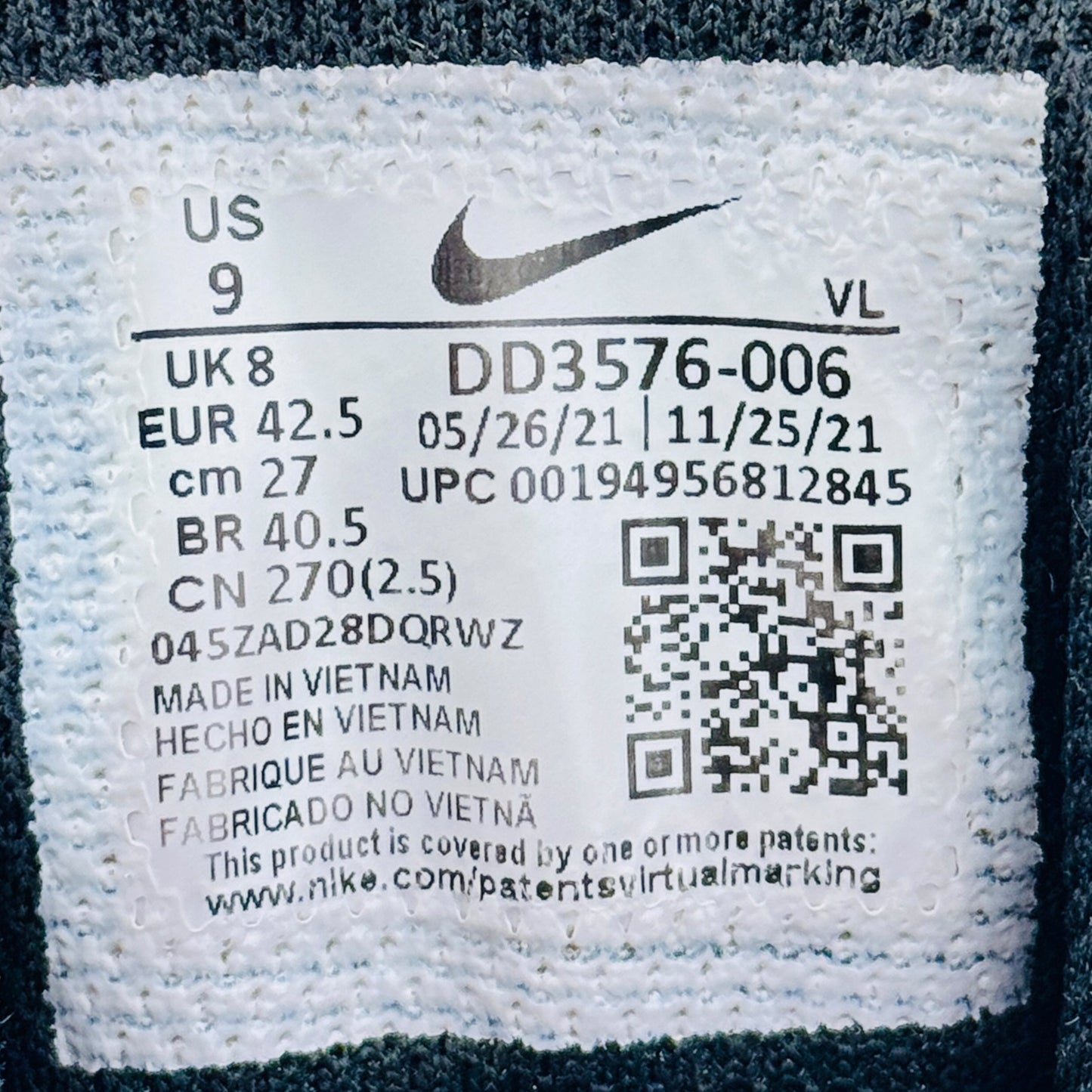 Nike Downshifter 11 Extra Wide Shoes (Size 42/42.5) - DD3576-006