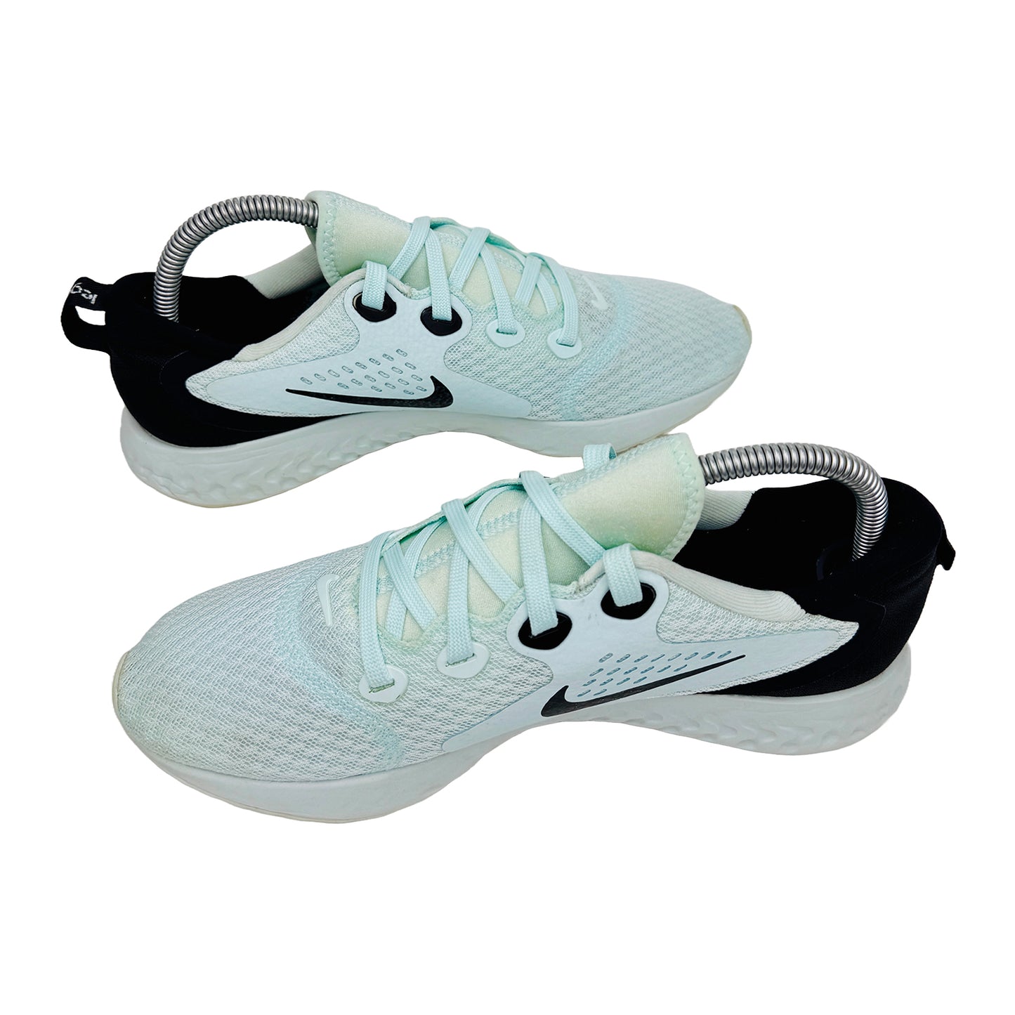Nike Legend React Shoes (Size 40) - AA1626-302