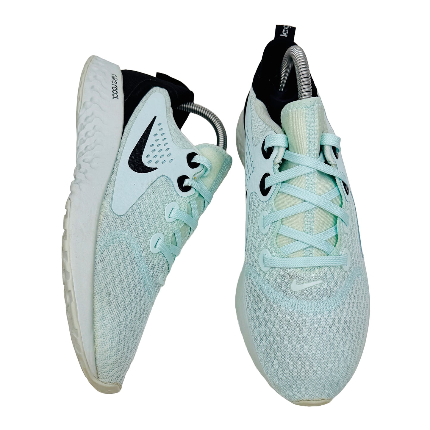 Nike Legend React Shoes (Size 40) - AA1626-302