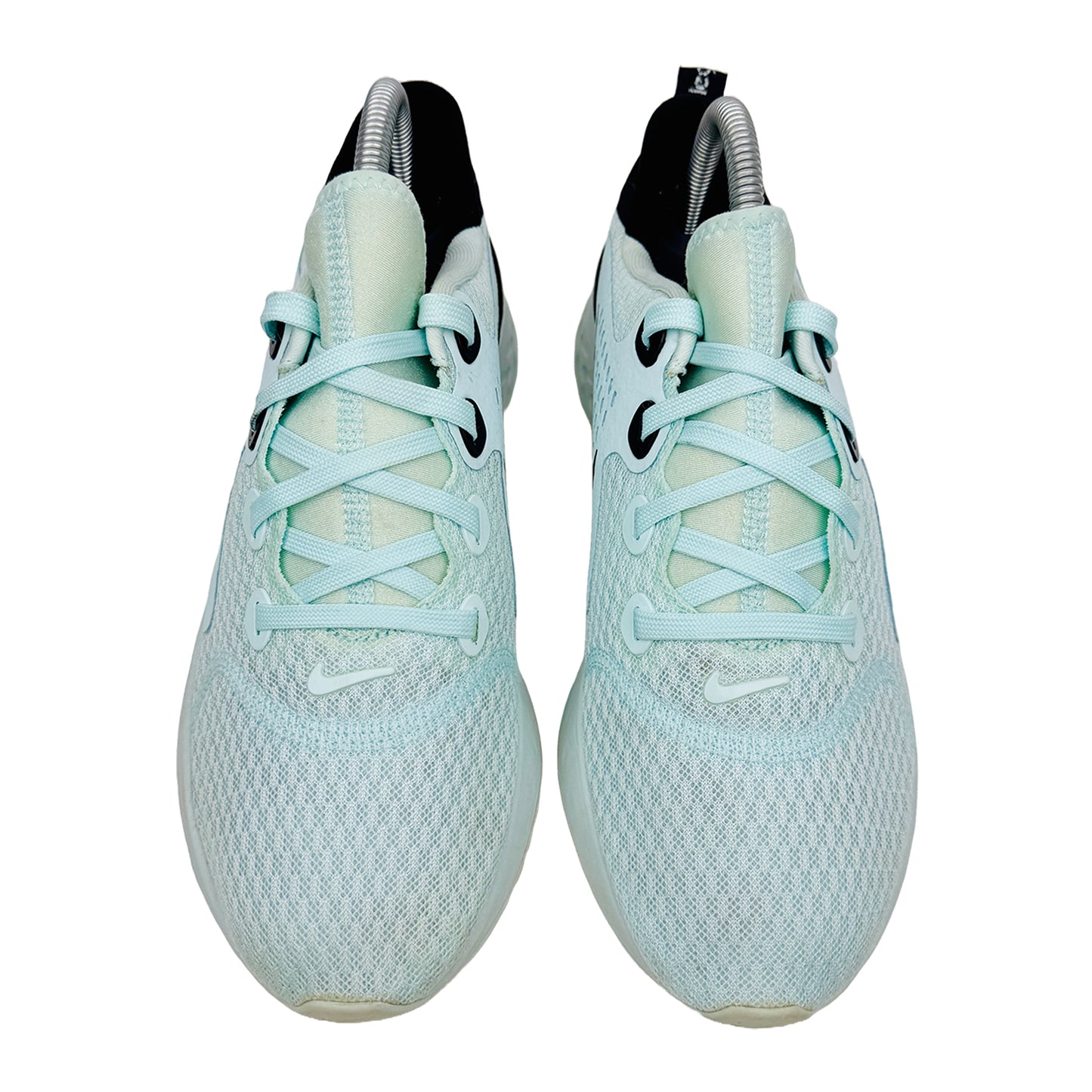 Nike Legend React Shoes (Size 40) - AA1626-302
