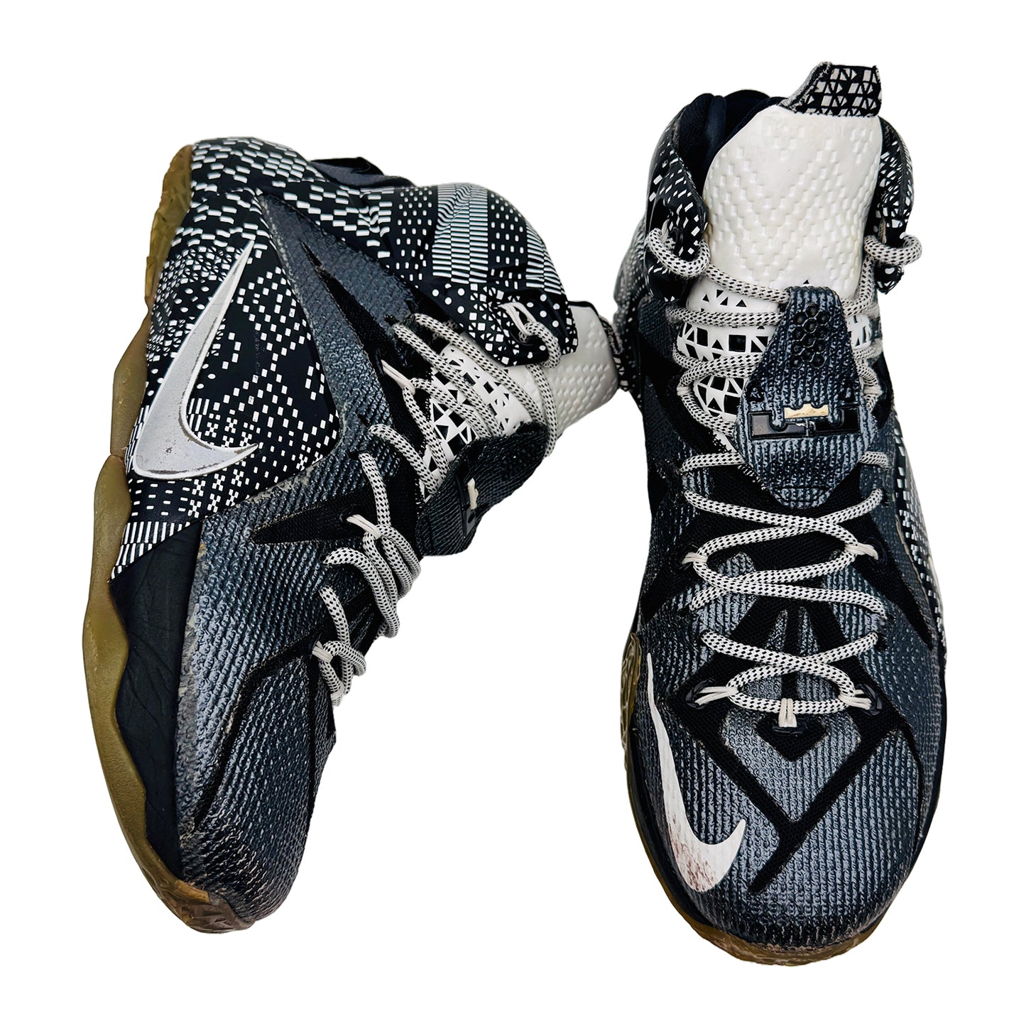 Nike Men's LeBron 12 BHM 2015 Shoes (Size 44) - 718825-001