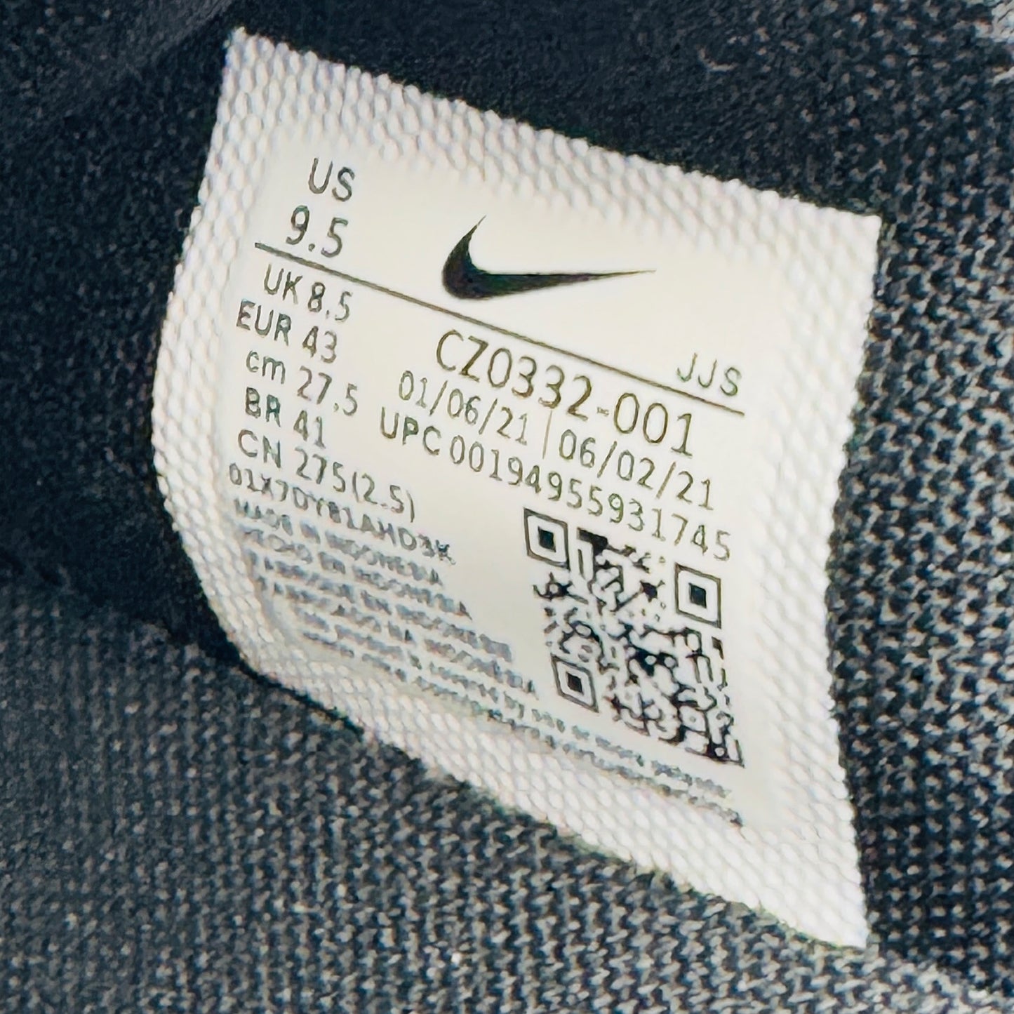 Nike Men's Offline 2.0 Slides (Size 42.5/43) - CZ0332-001