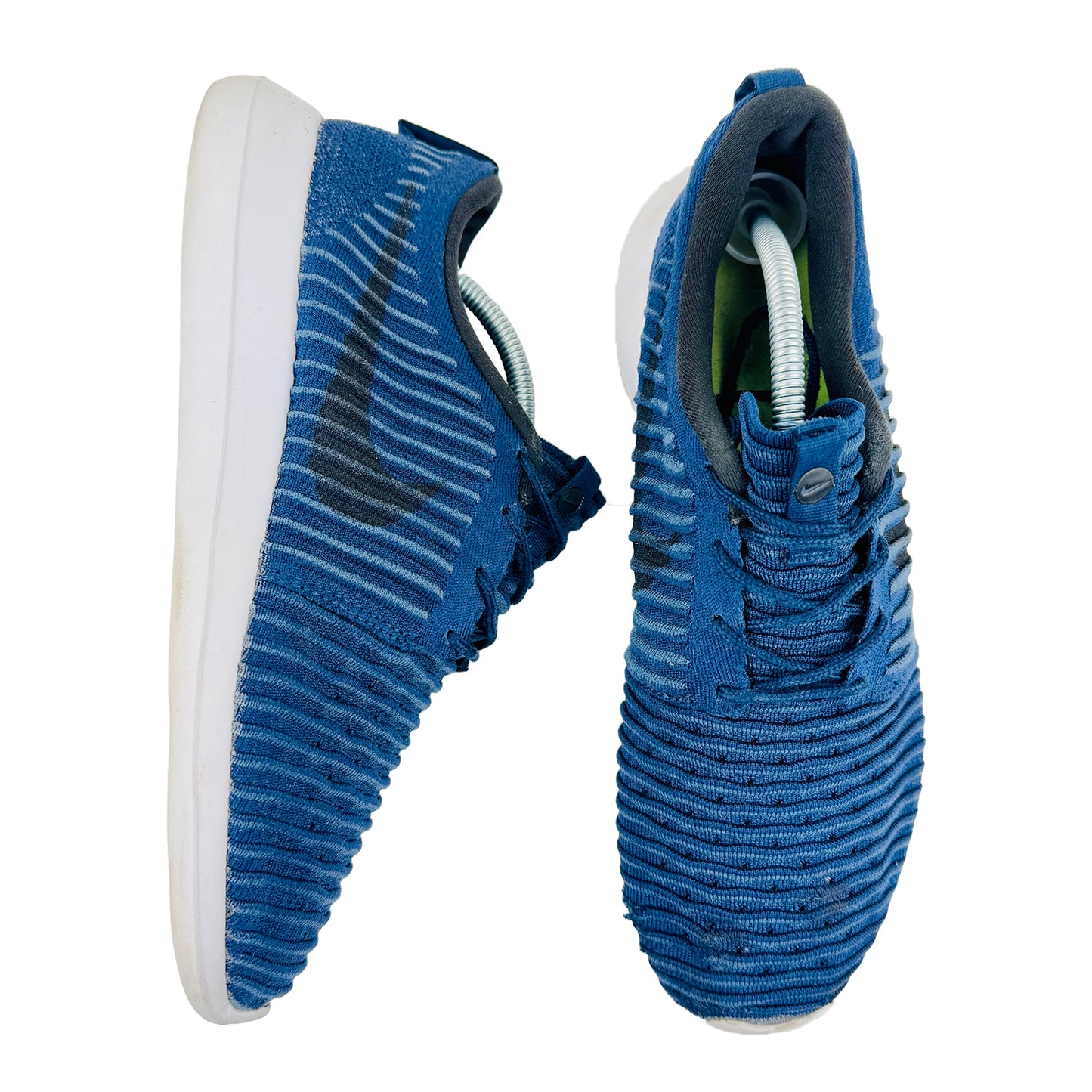 Nike Roshe Two Flyknit Shoes (Size 44/44.5) - 844833-400