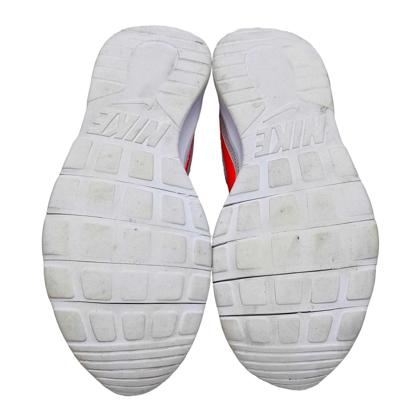 Nike Tanjun GS Running Shoes (Size 39) - 818384-002
