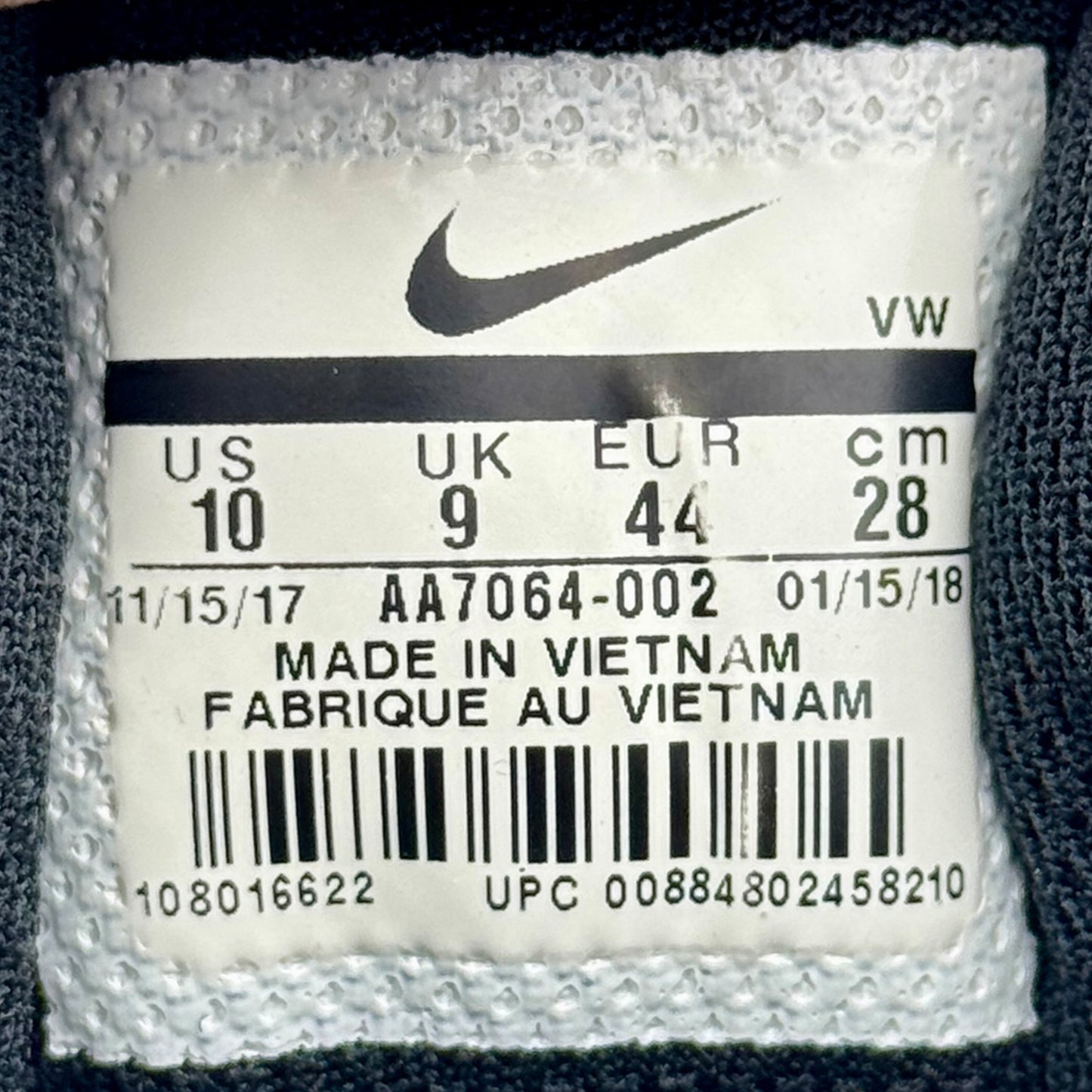 Nike Varsity Compete Sneaker Shoes (Size 44) - AA7064-002