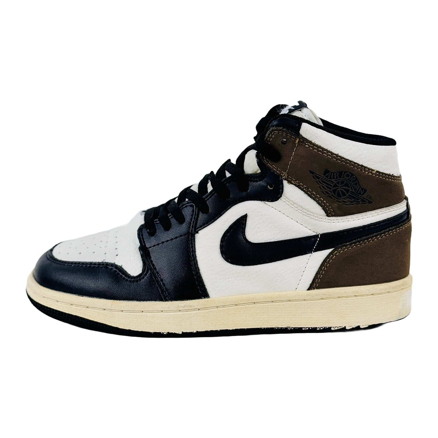 Nike Women's Air Jordan Retro High Shoes (Size 38) 555088-105