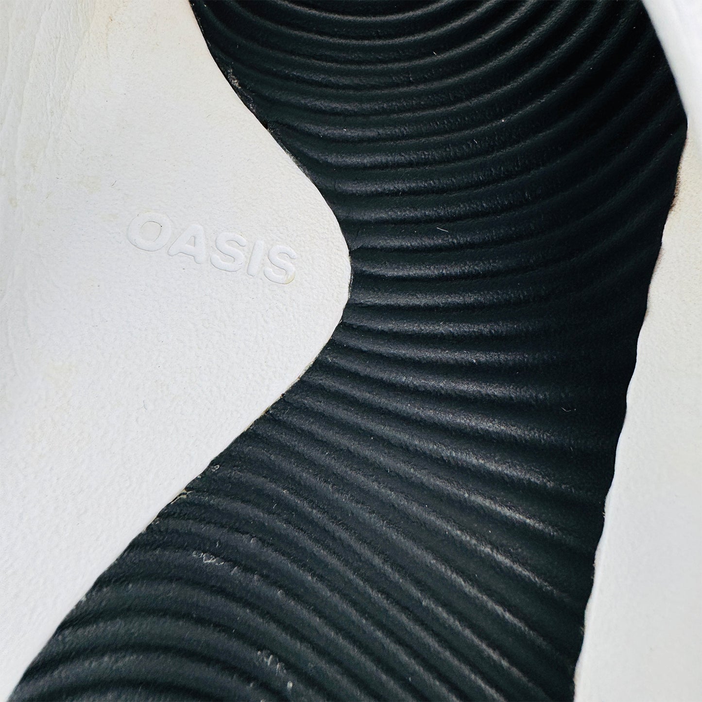 Oasis Equalizer Evo Foam Slides (Size 43/44)
