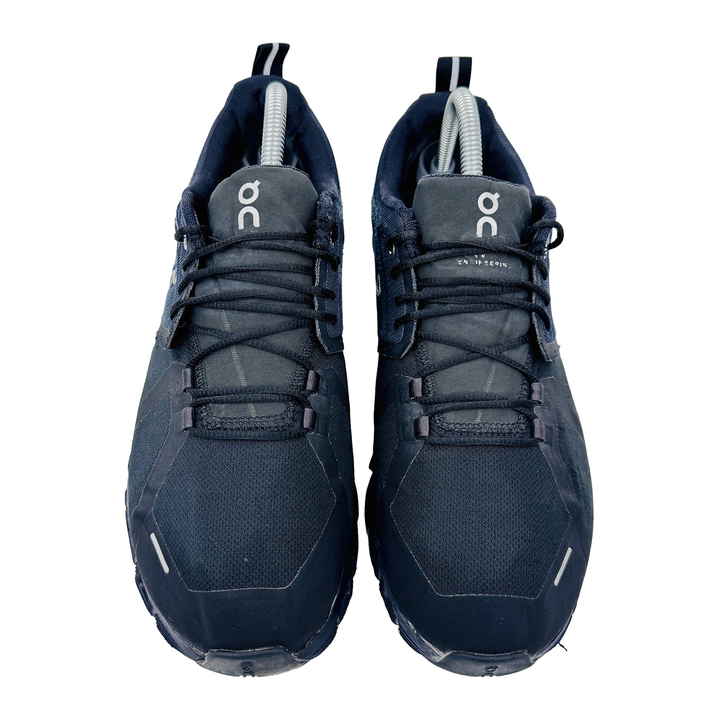 On Cloud 5 Waterproof Shoes (Size 42) - 59.98842