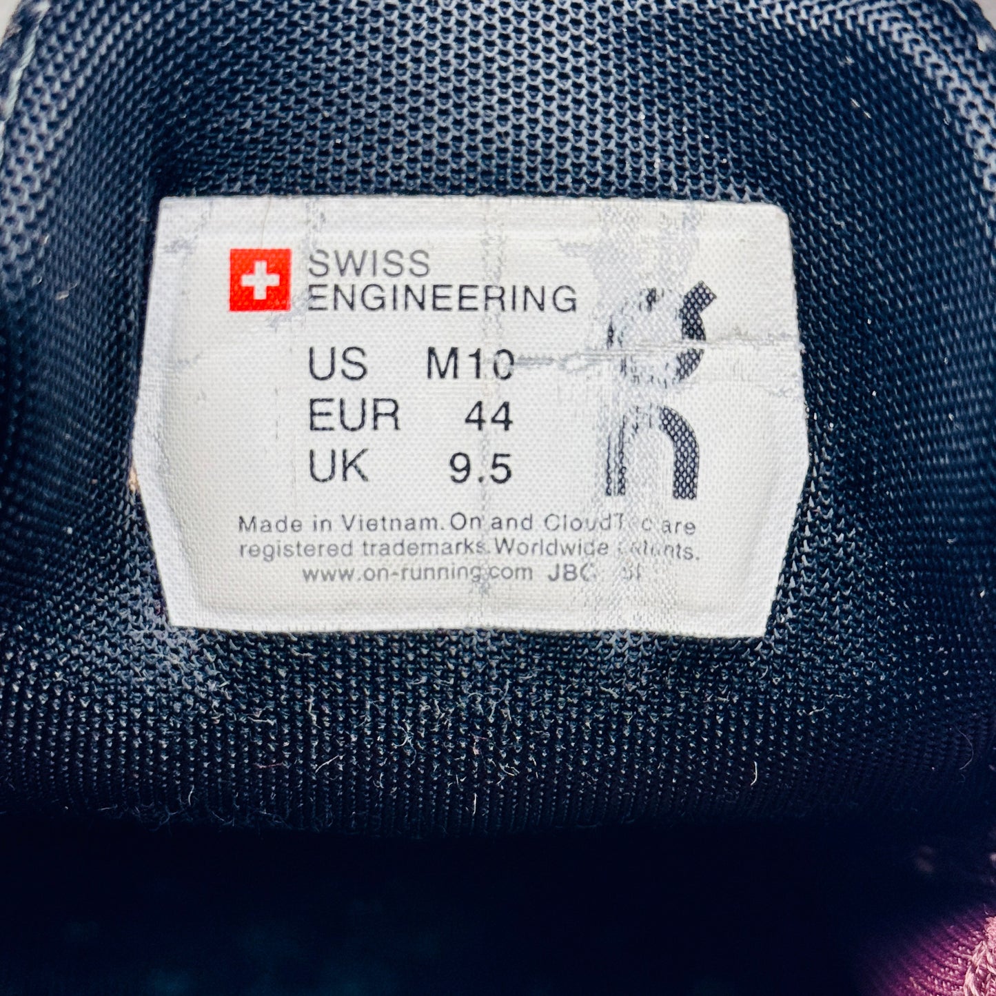 On Men's Cloudflow Running Shoes (Size 44)