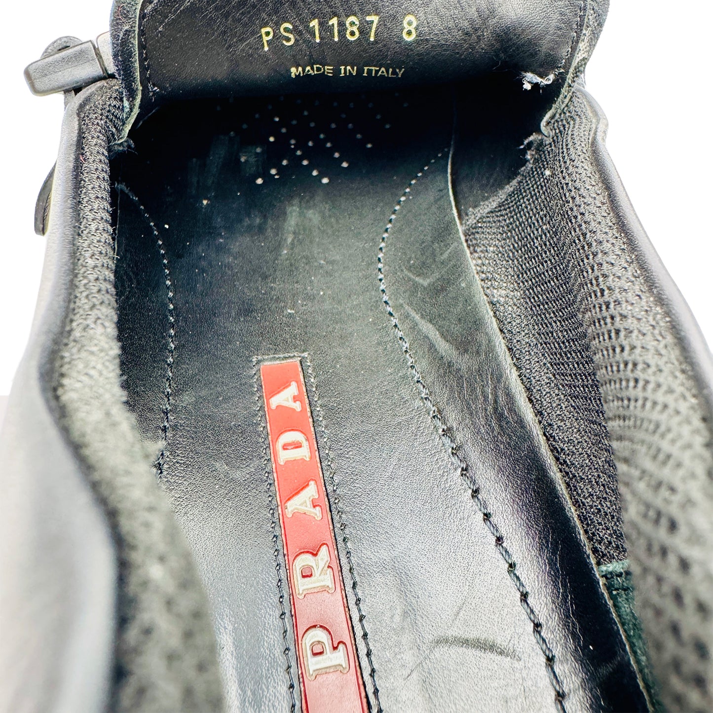 Prada Men's Buckle Detail Loafer Shoes (Size 42/42.5) - PS-1187-8