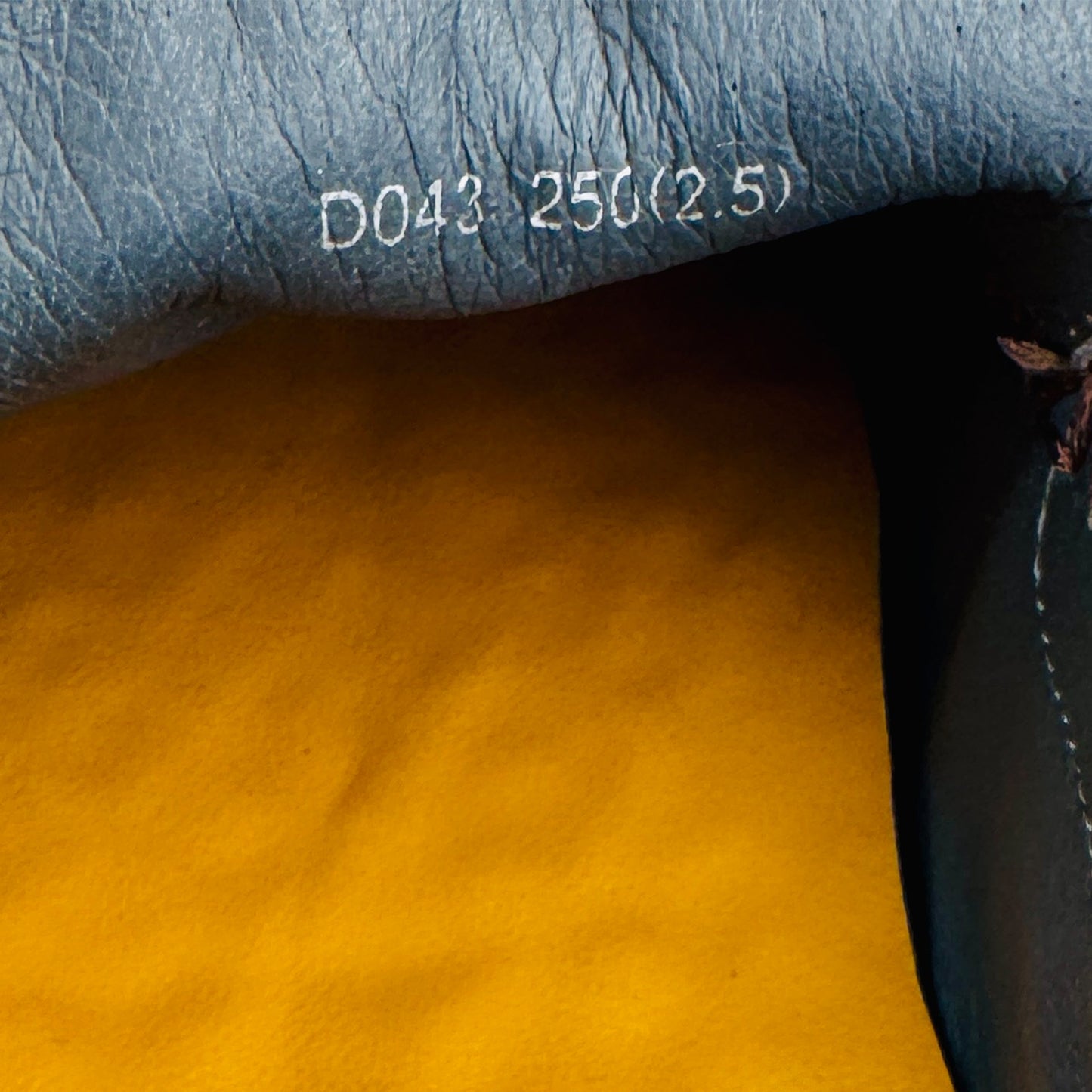 Salvatore Ferragamo Men's Chunky Loafer Shoes (Size 42/42.5)