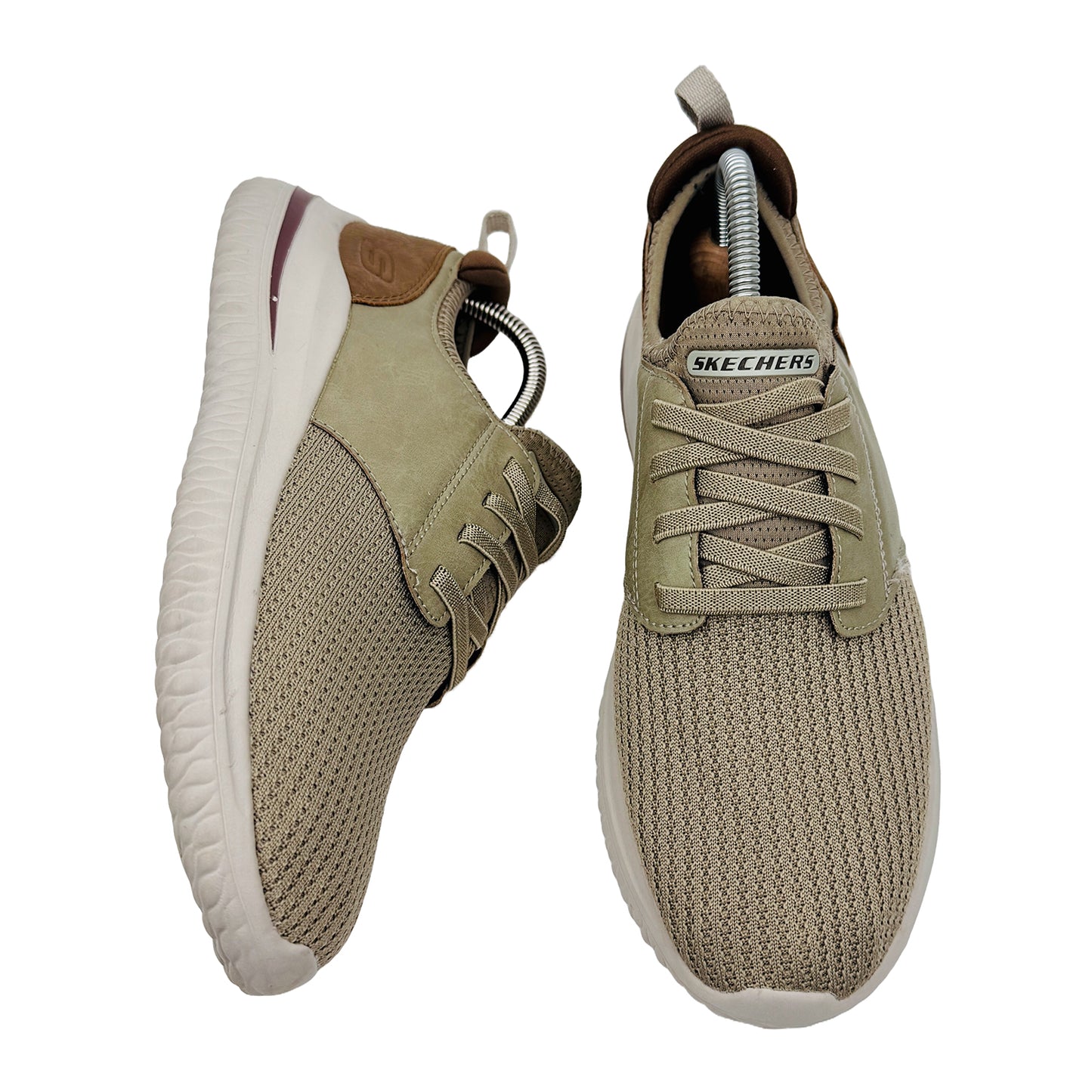 Skechers Classic Fit Memory Foam Shoes (Size 41) - 16999 TPE