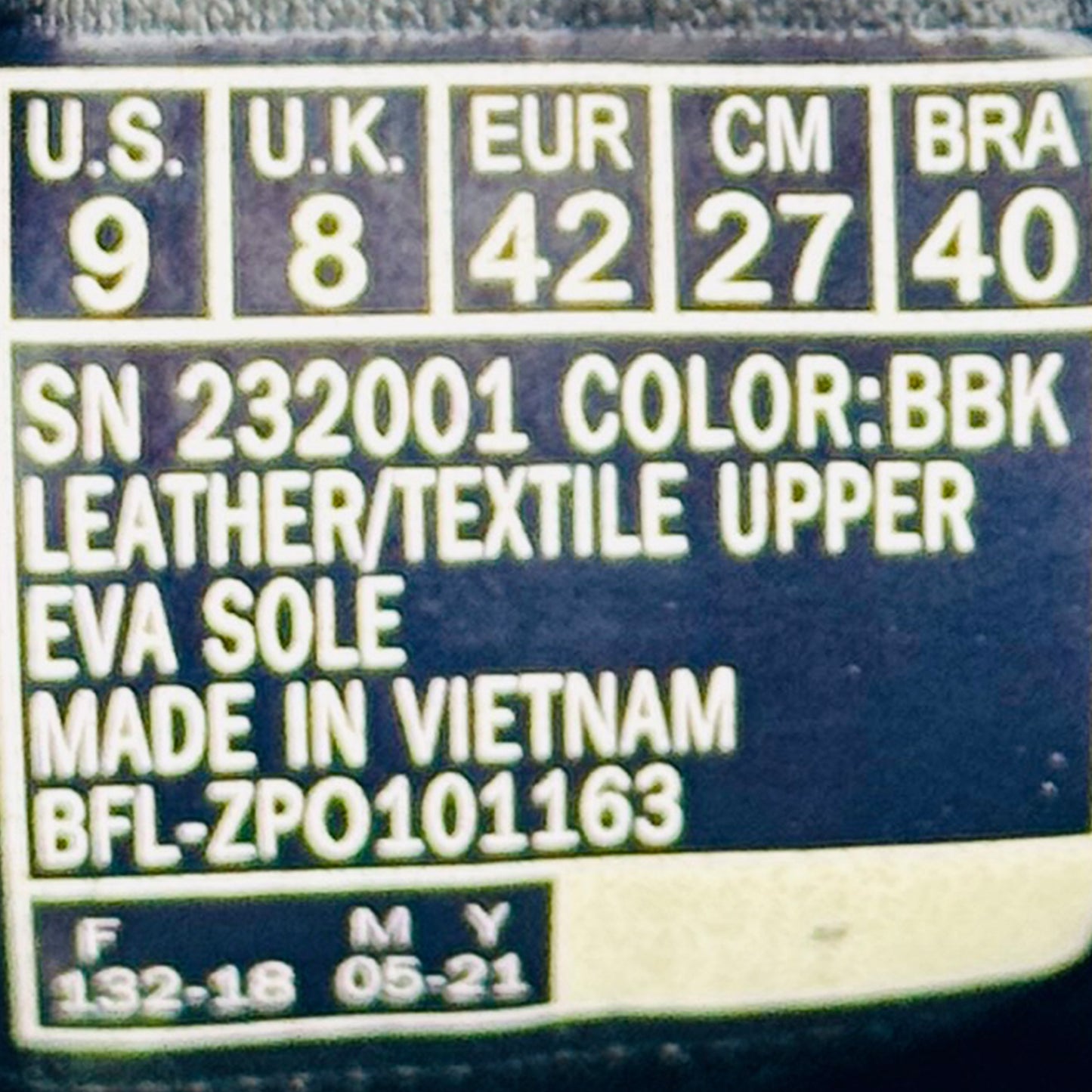 Skechers Track Knockhill Shoes (Size 42/42.5) - 232001 BBK