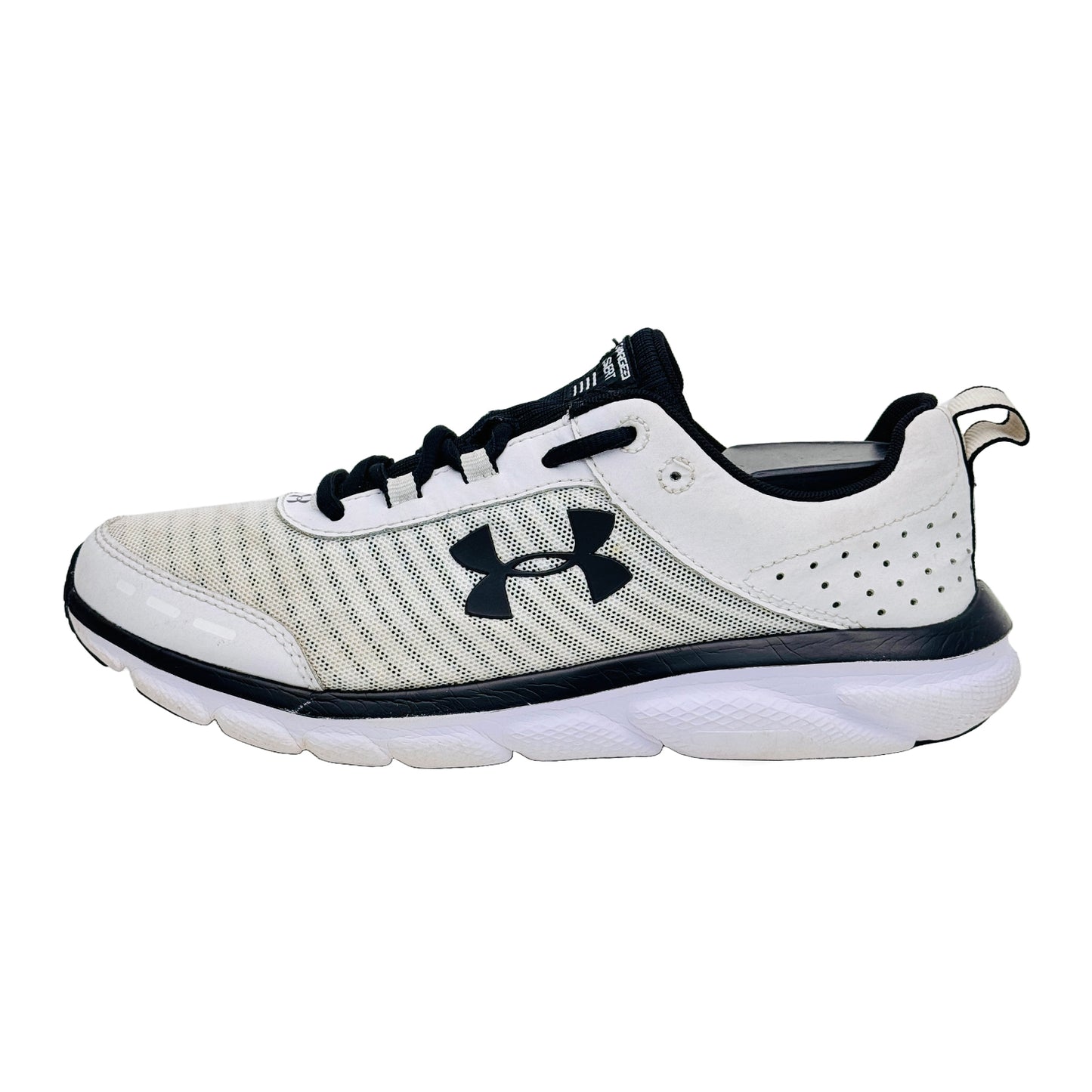 Under Armour Charged Assert 8 Shoes (Size 41) - 3021952-102