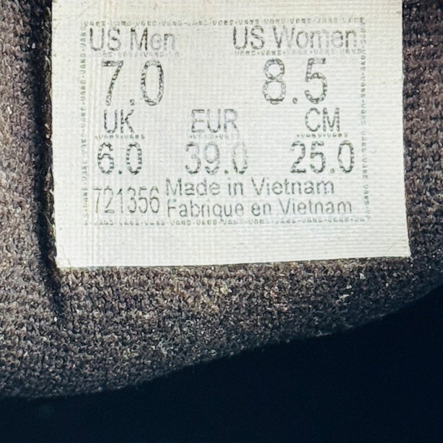 Vans Off The Wall Old Skool Slip On Black Shoes (Size 39) - 721356